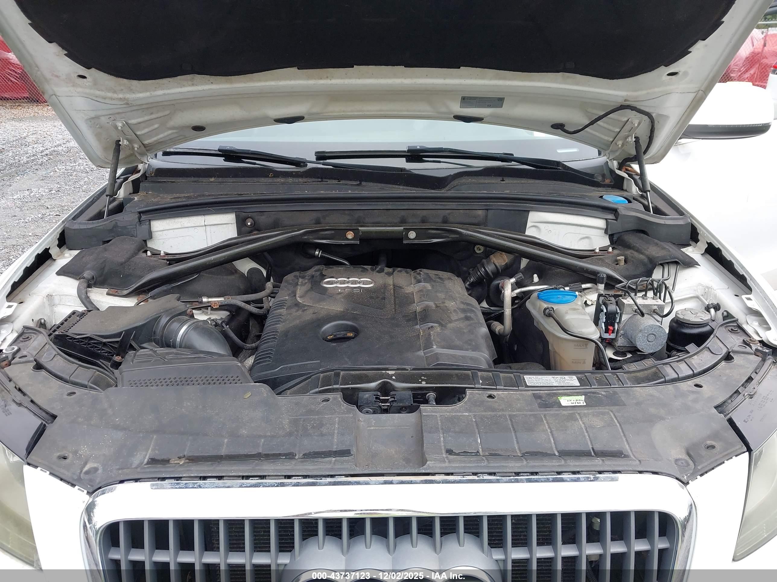 AUDI Q5 image 10