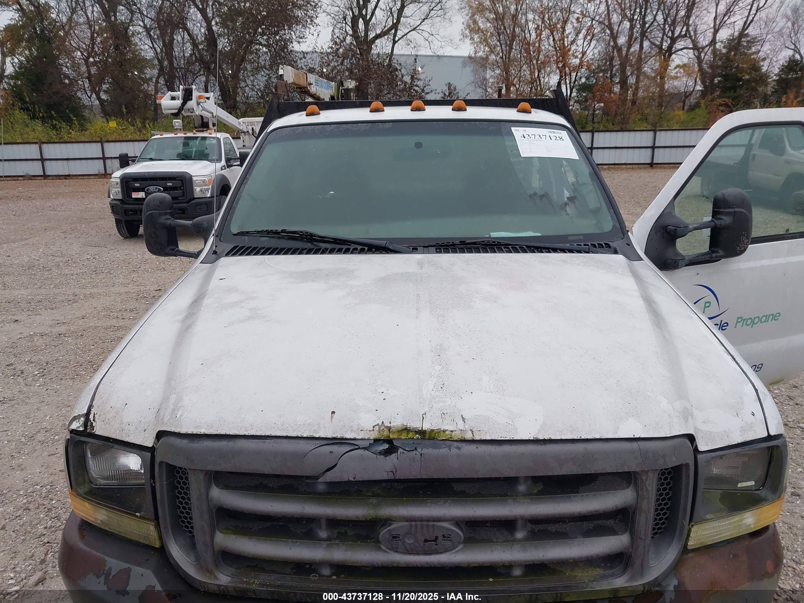 FORD F-350 image 10