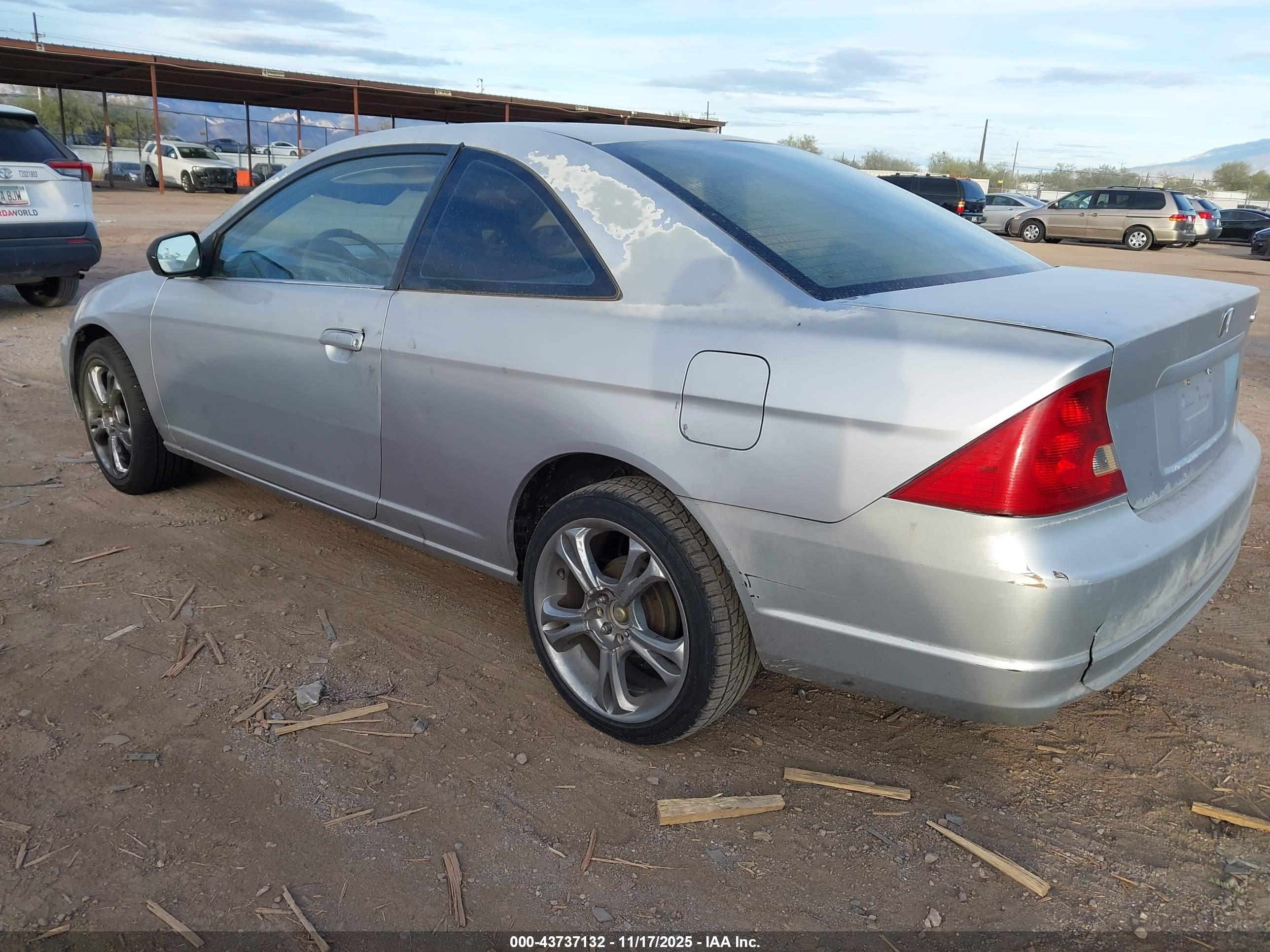 HONDA CIVIC image 3
