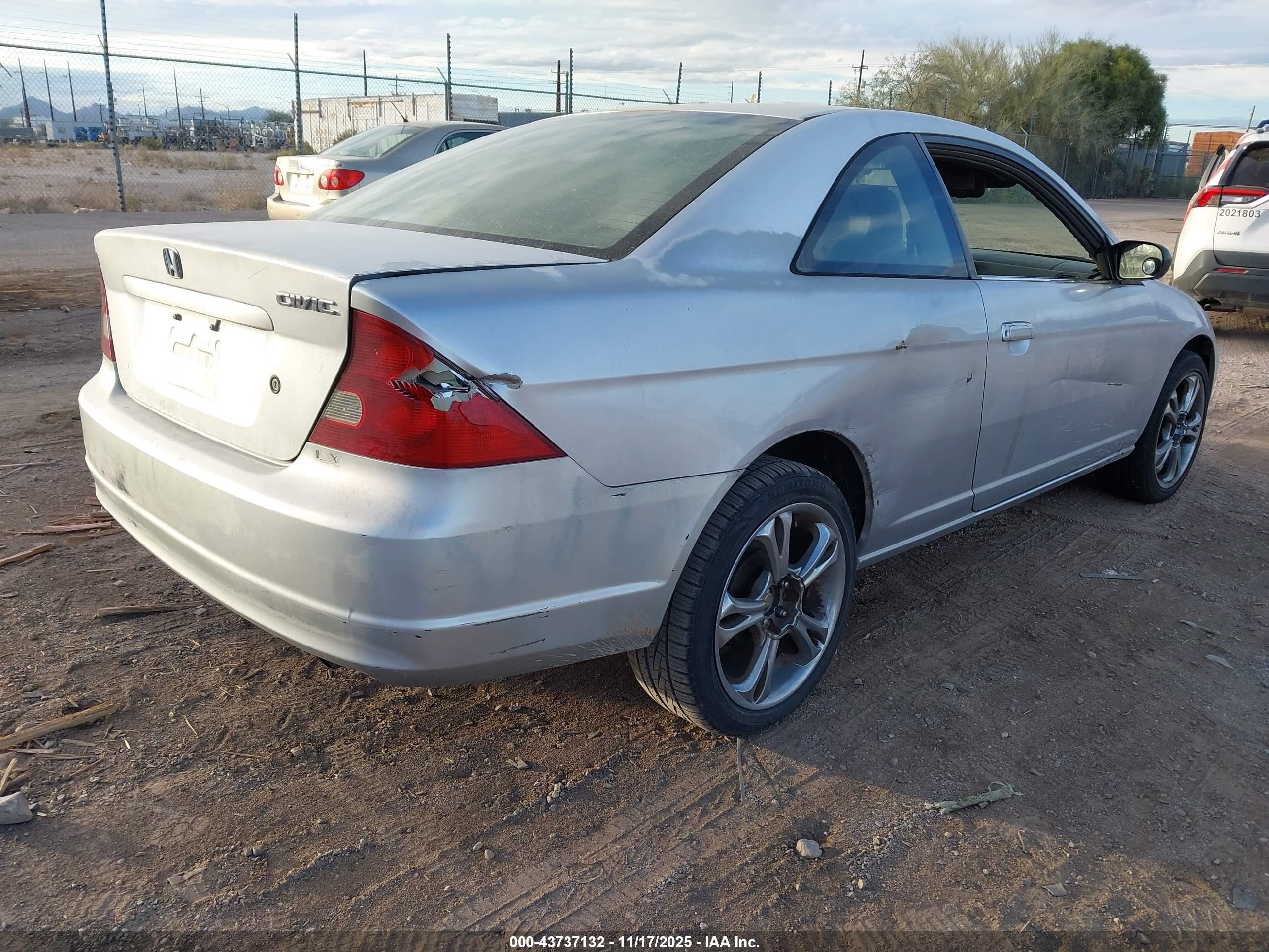 HONDA CIVIC image 4