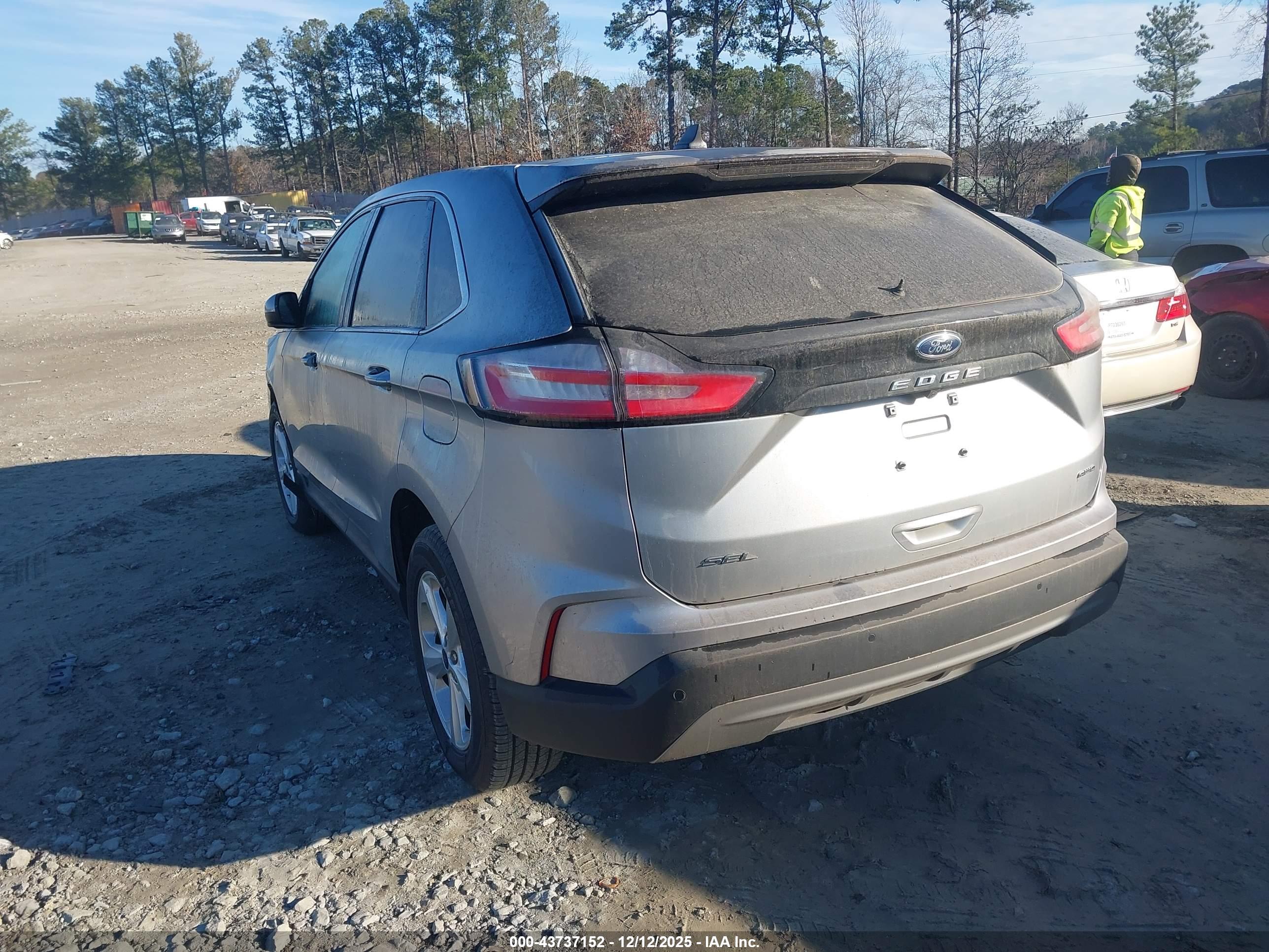 FORD EDGE image 3