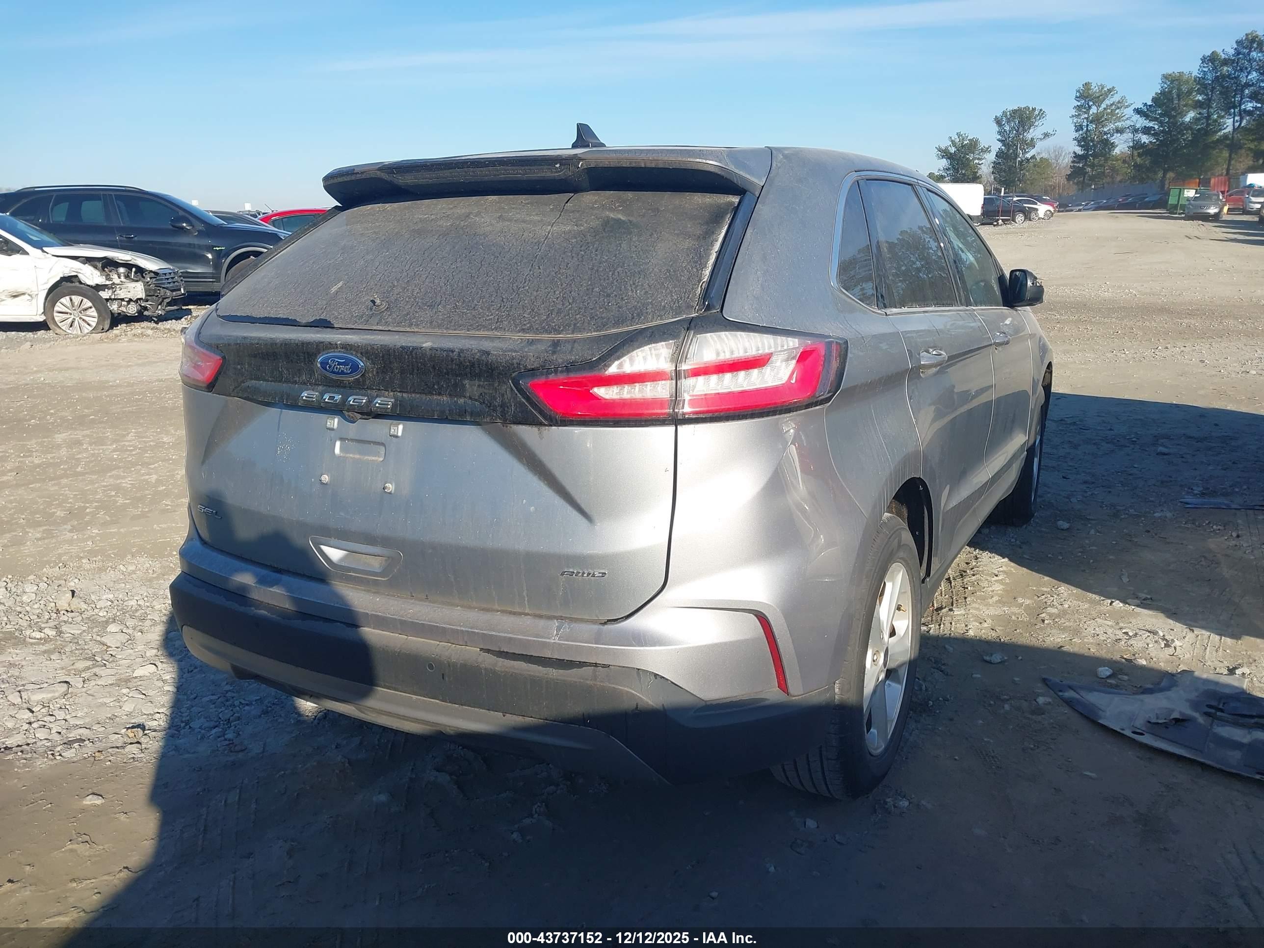 FORD EDGE image 4