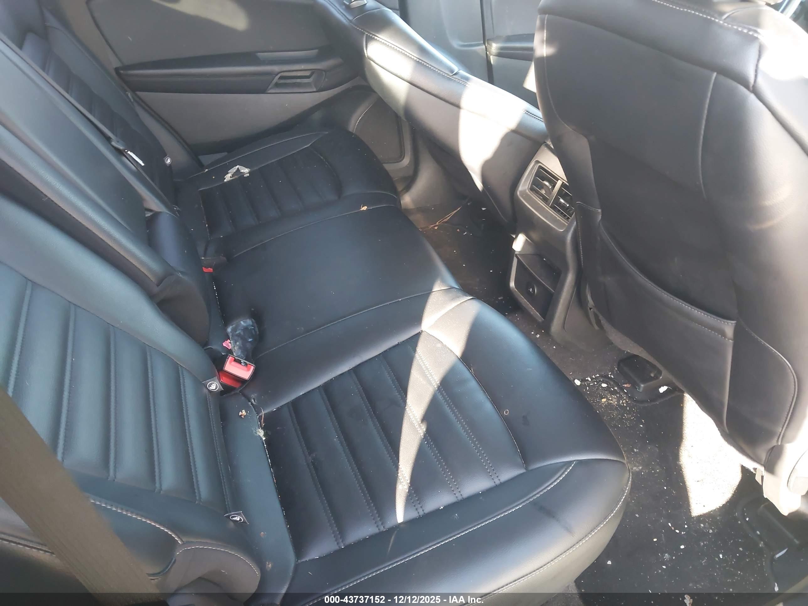 FORD EDGE image 8