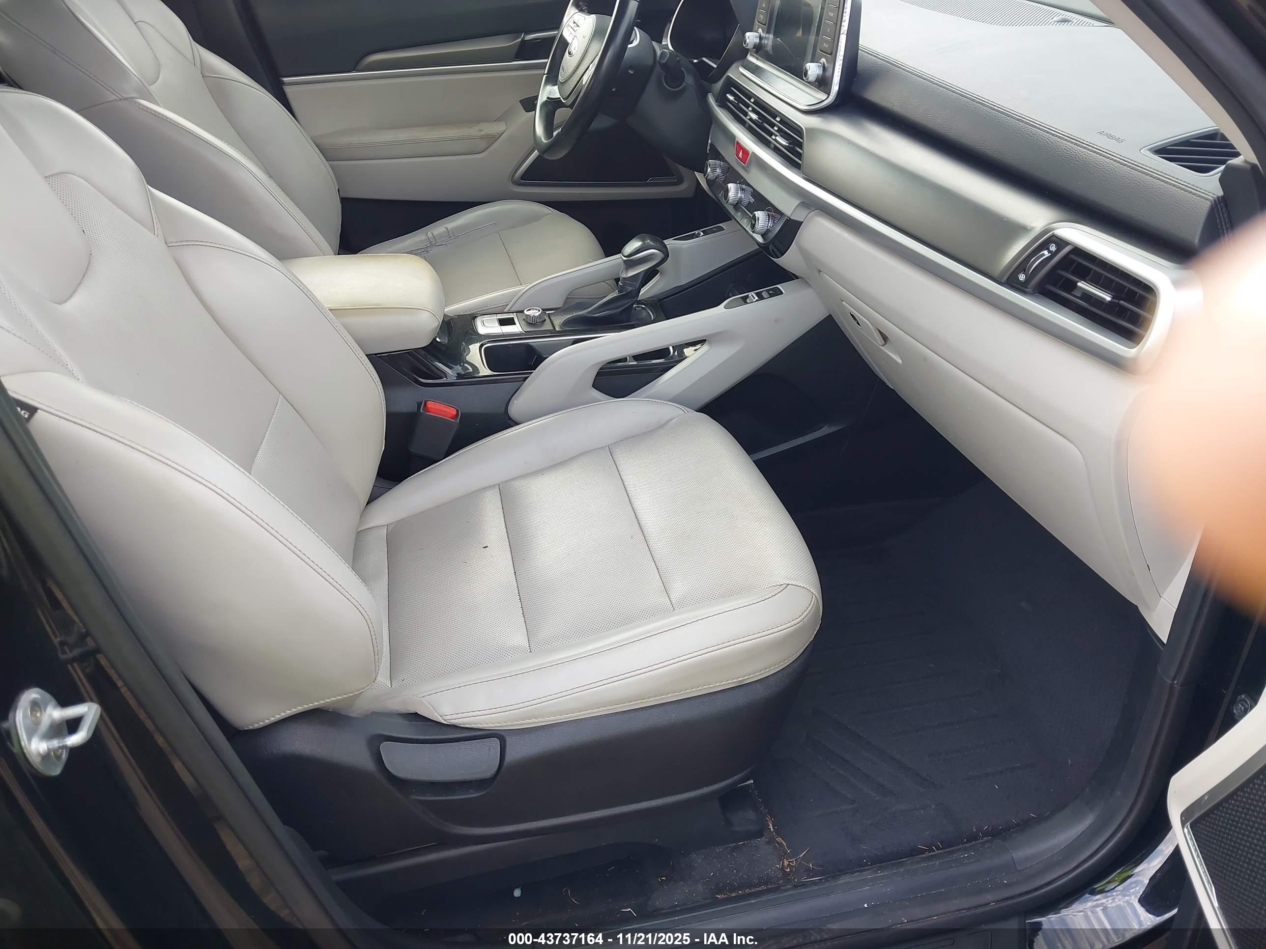 KIA TELLURIDE image 5