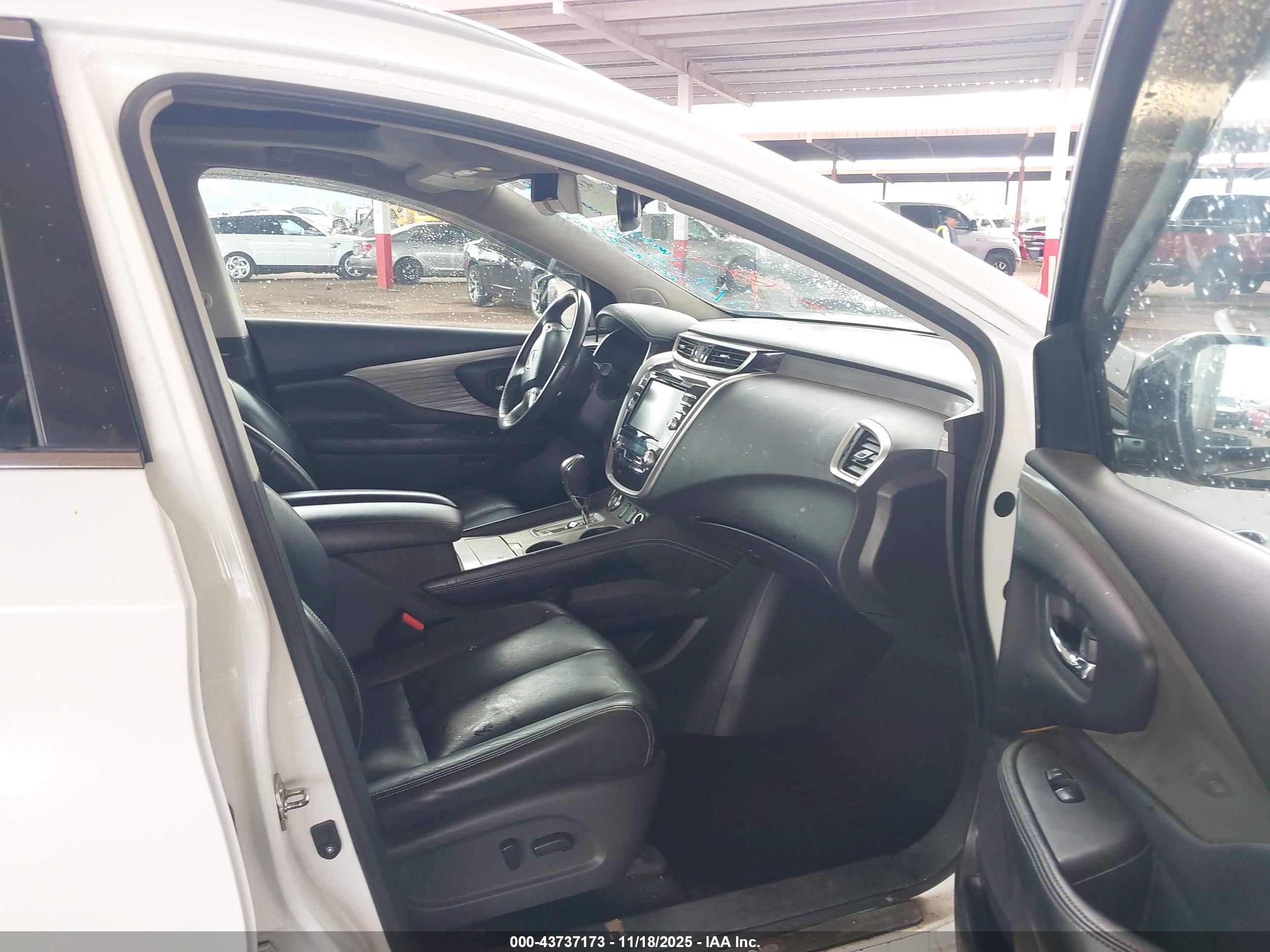 NISSAN MURANO image 5