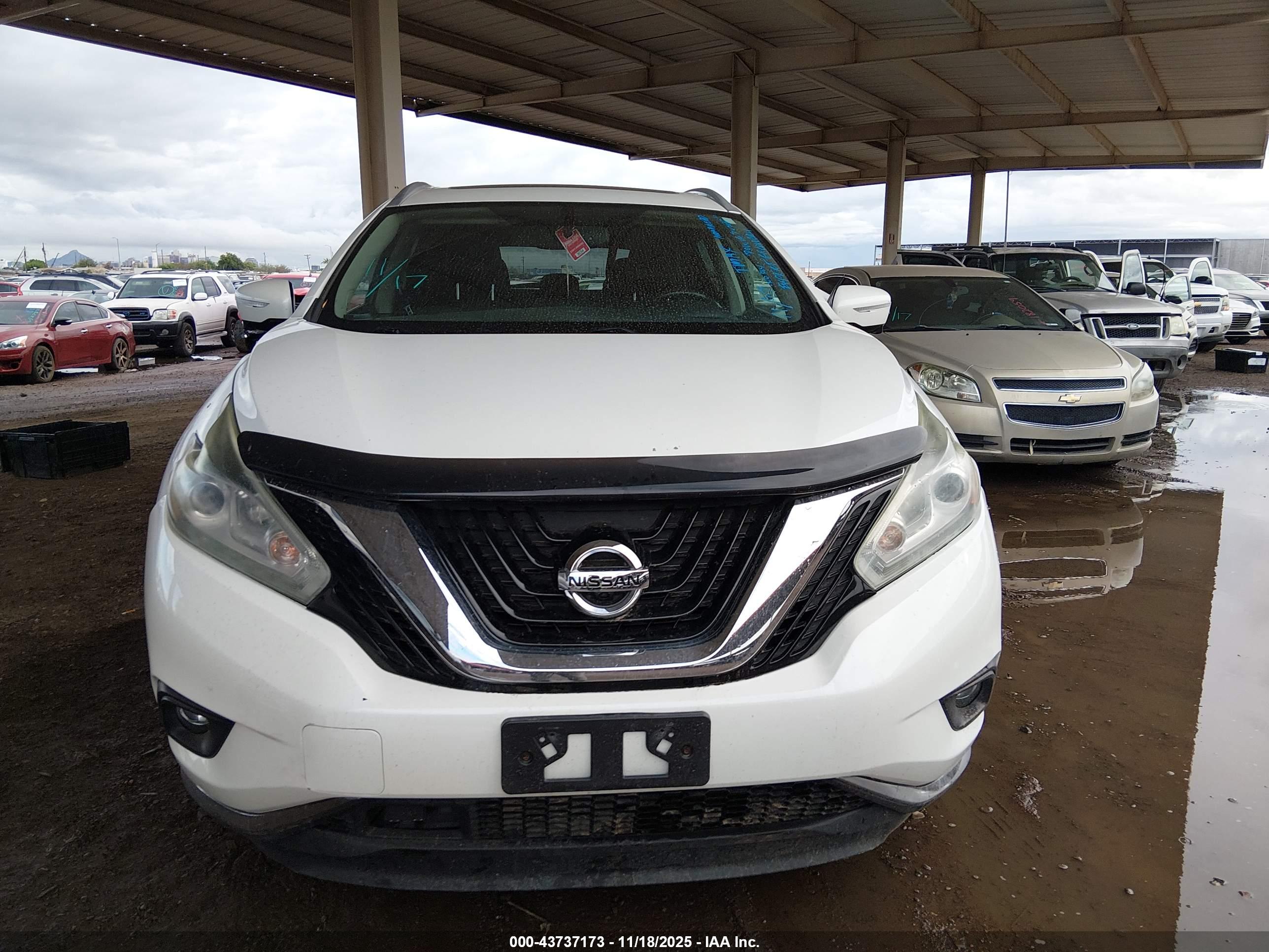 NISSAN MURANO image 6