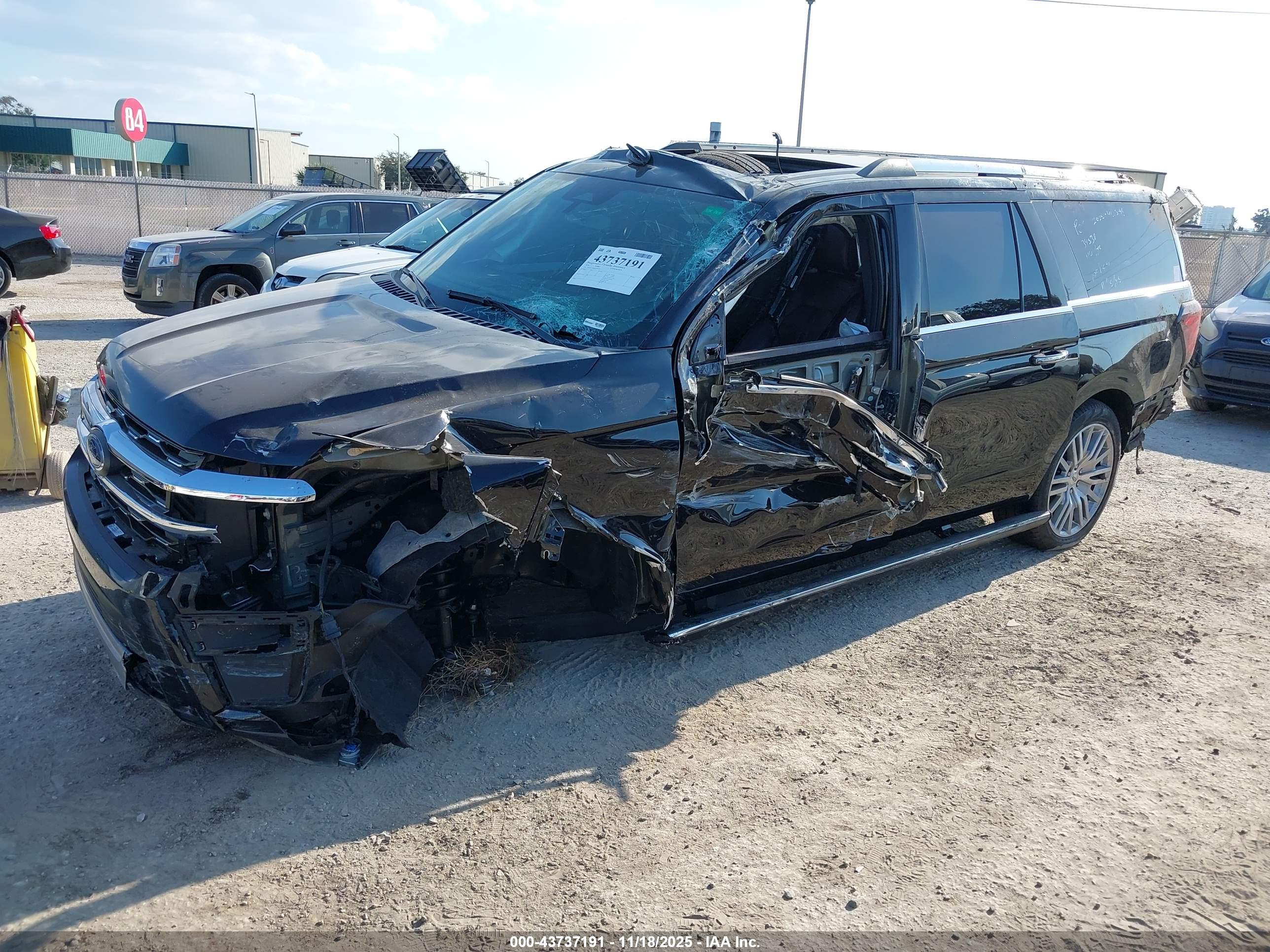 FORD EXPEDITION image 2