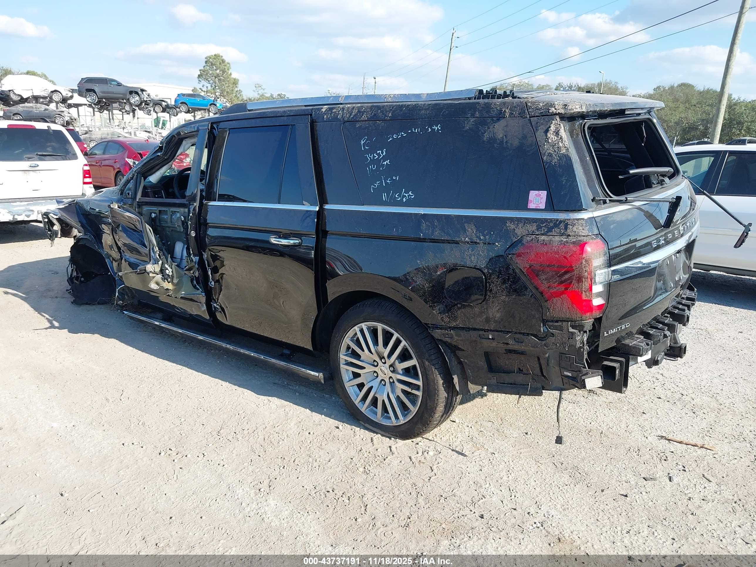 FORD EXPEDITION image 3