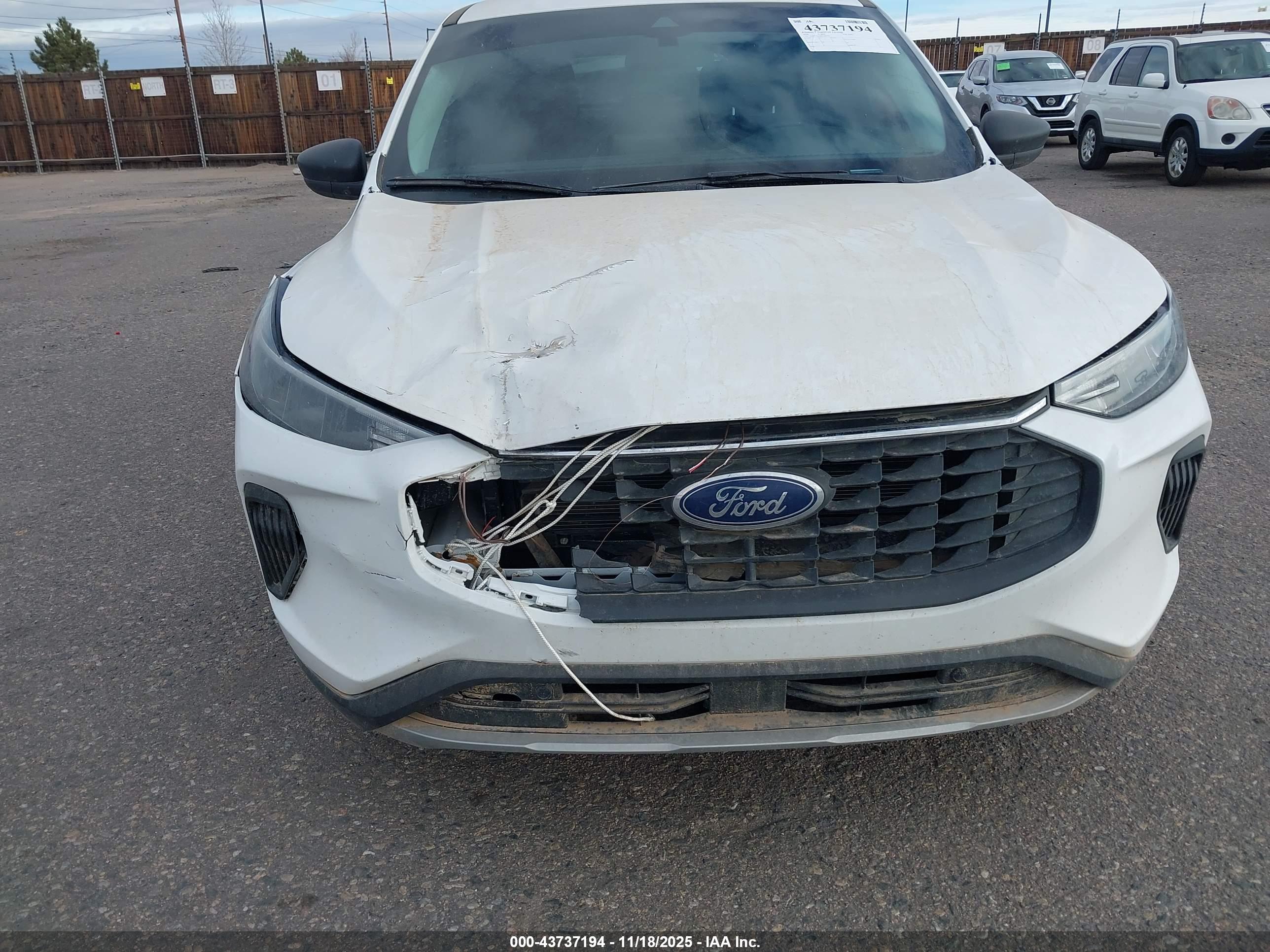 FORD ESCAPE image 6