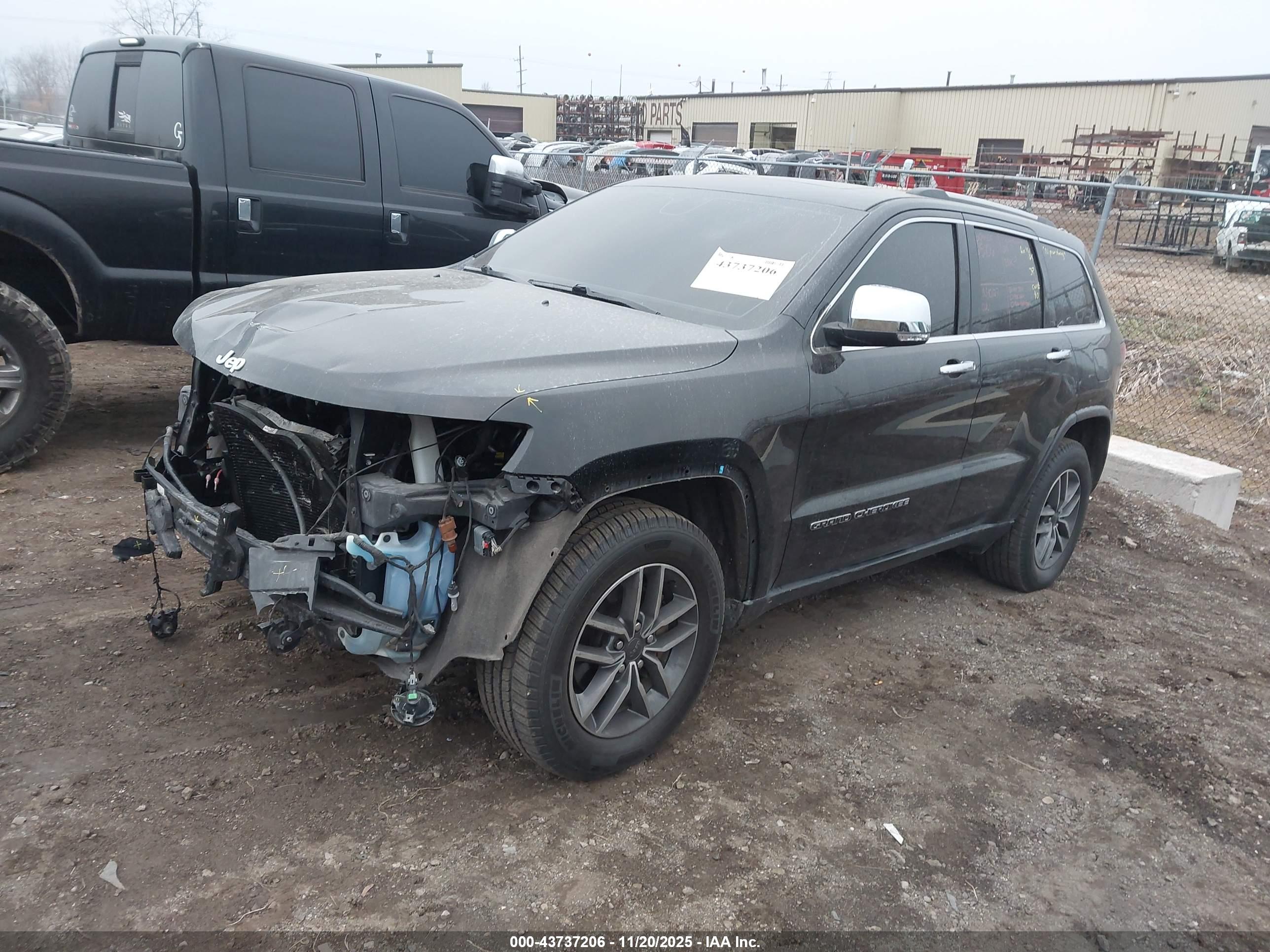 JEEP GRAND image 2