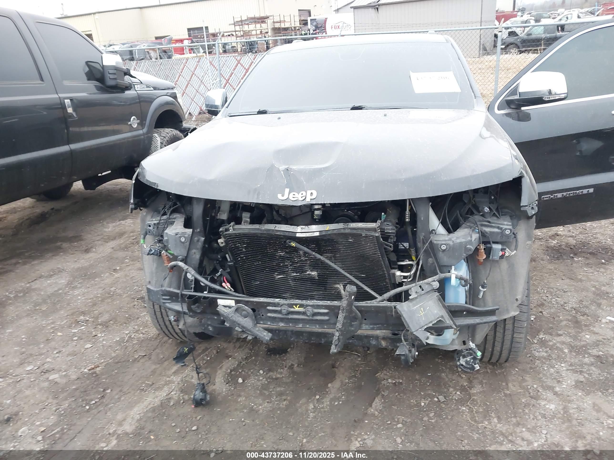JEEP GRAND image 6