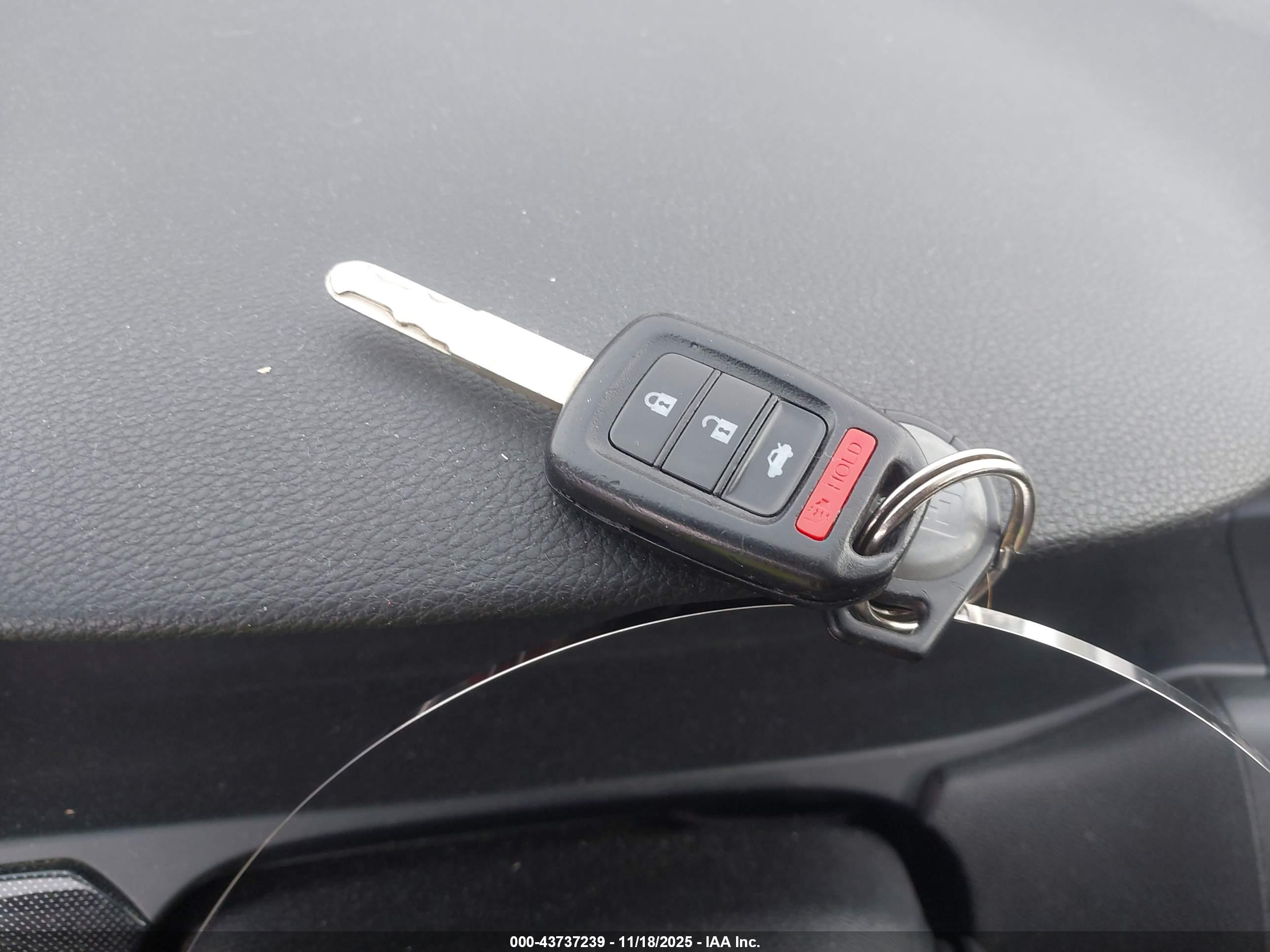 HONDA ACCORD image 11