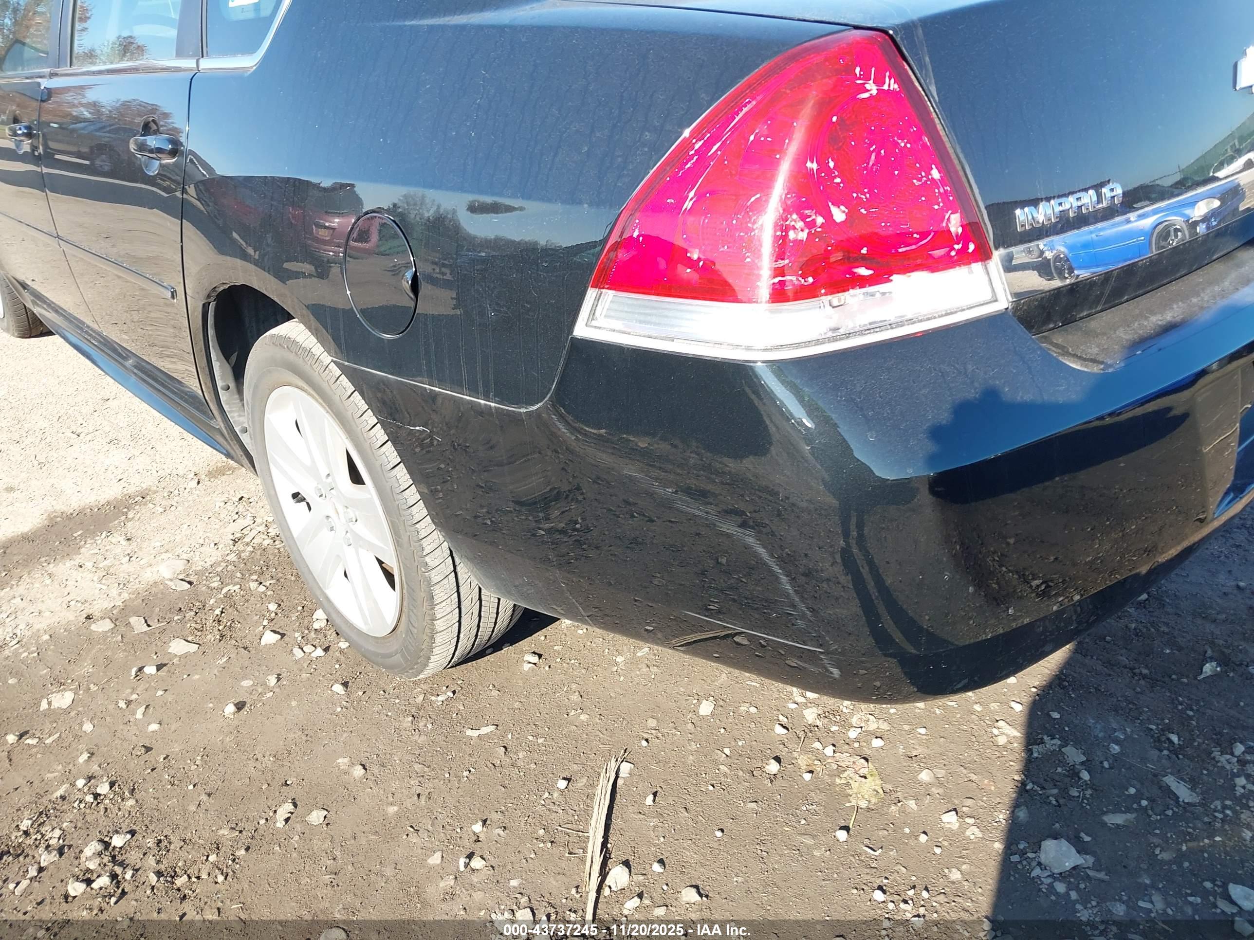 CHEVROLET IMPALA image 6