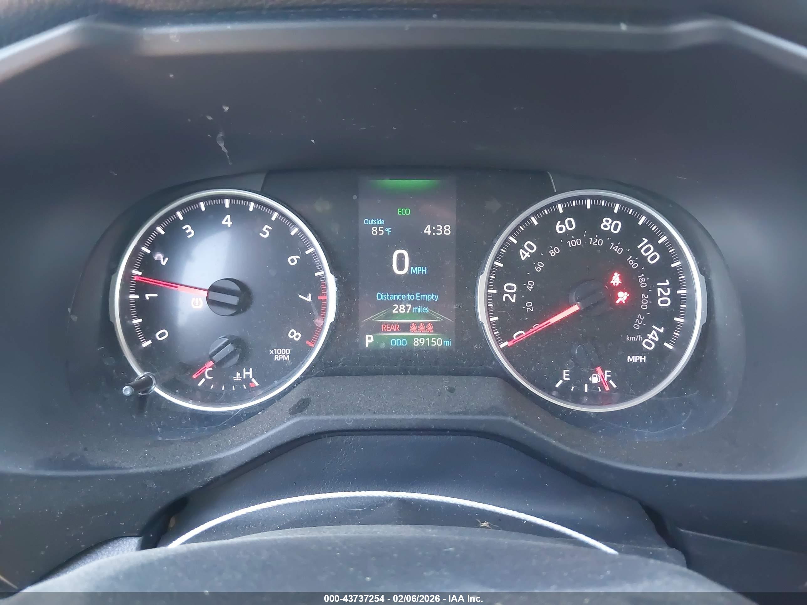 TOYOTA RAV4 image 7