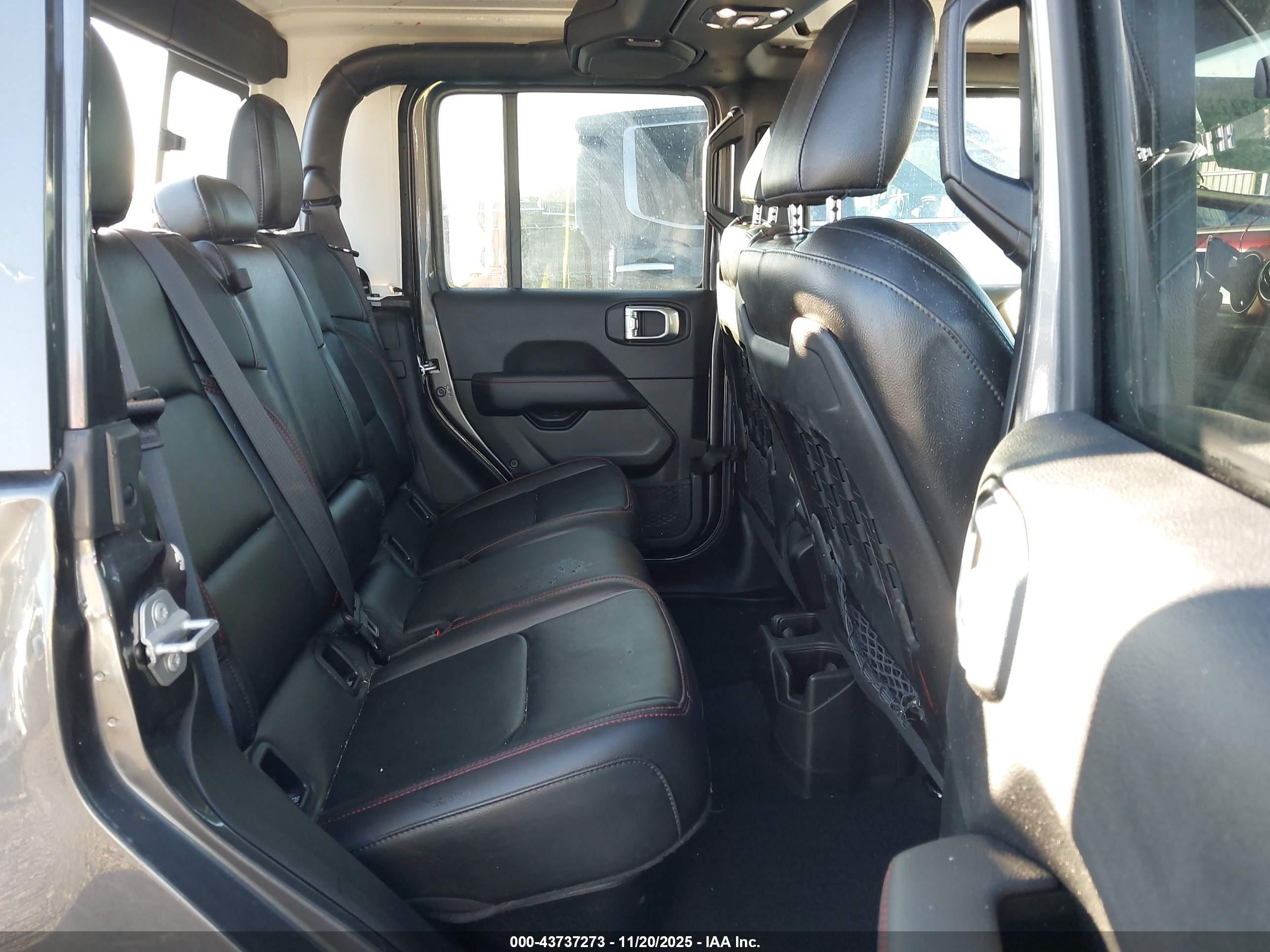 JEEP GLADIATOR image 8