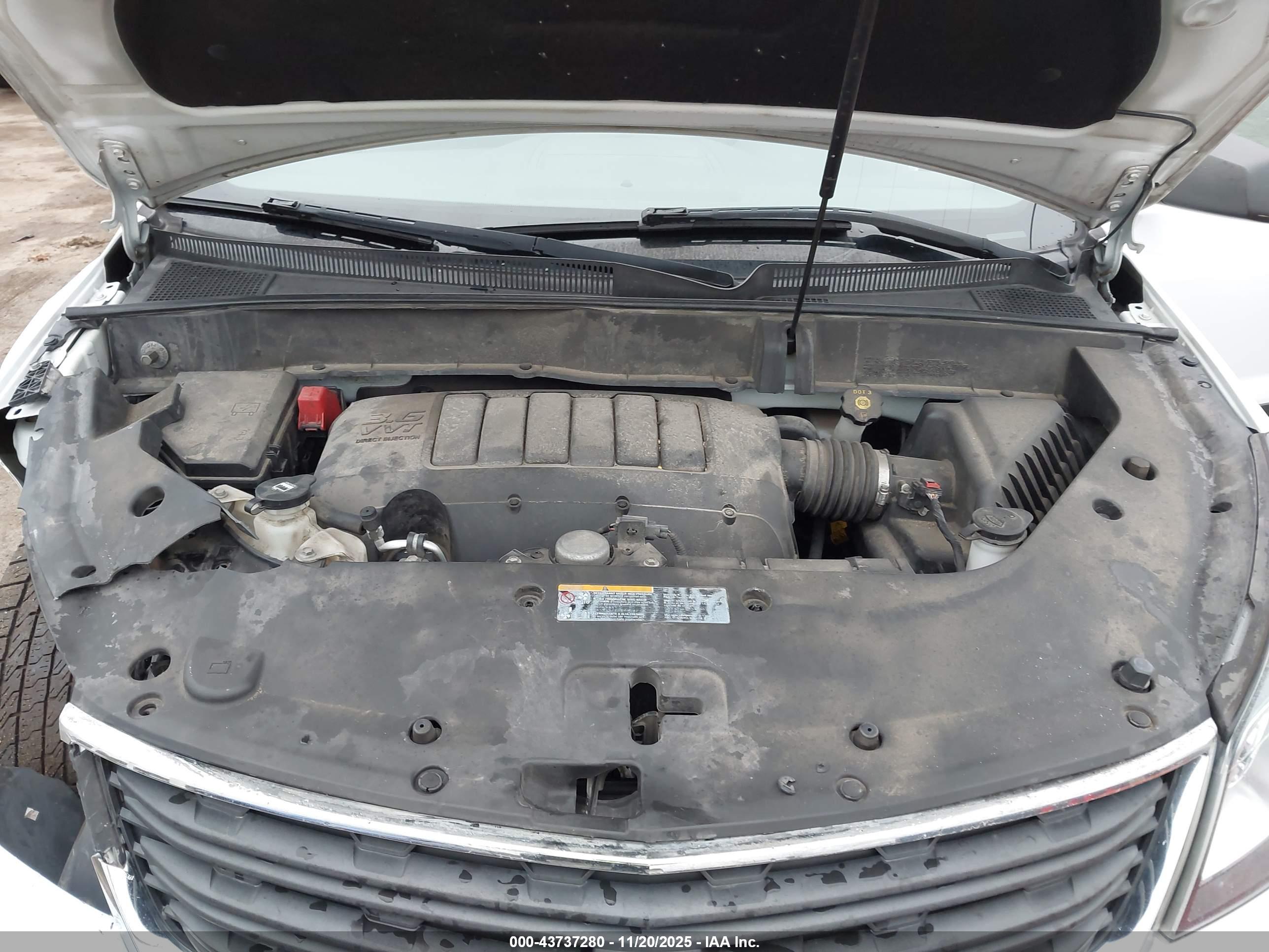 CHEVROLET TRAVERSE image 10