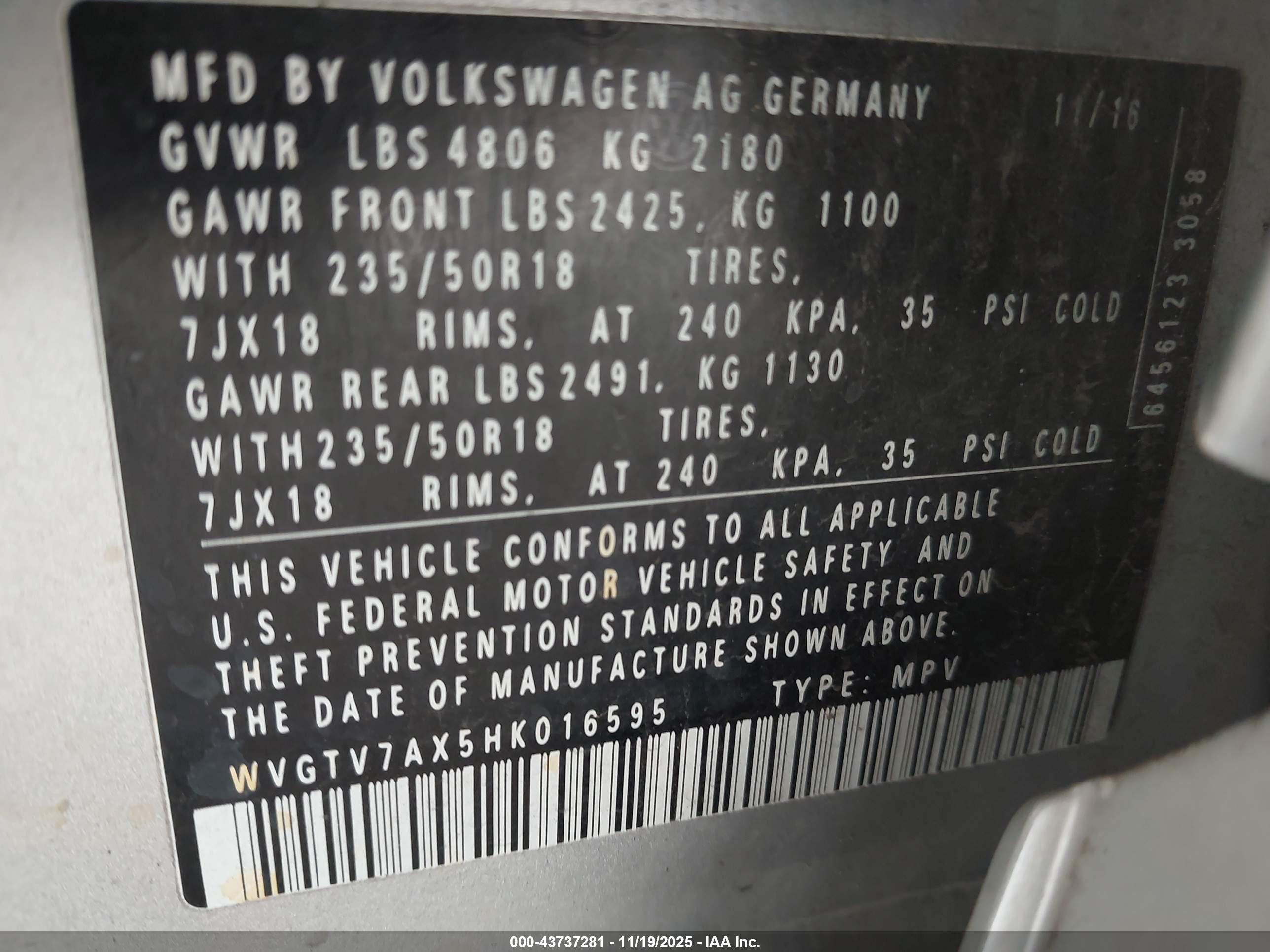 VOLKSWAGEN TIGUAN image 9