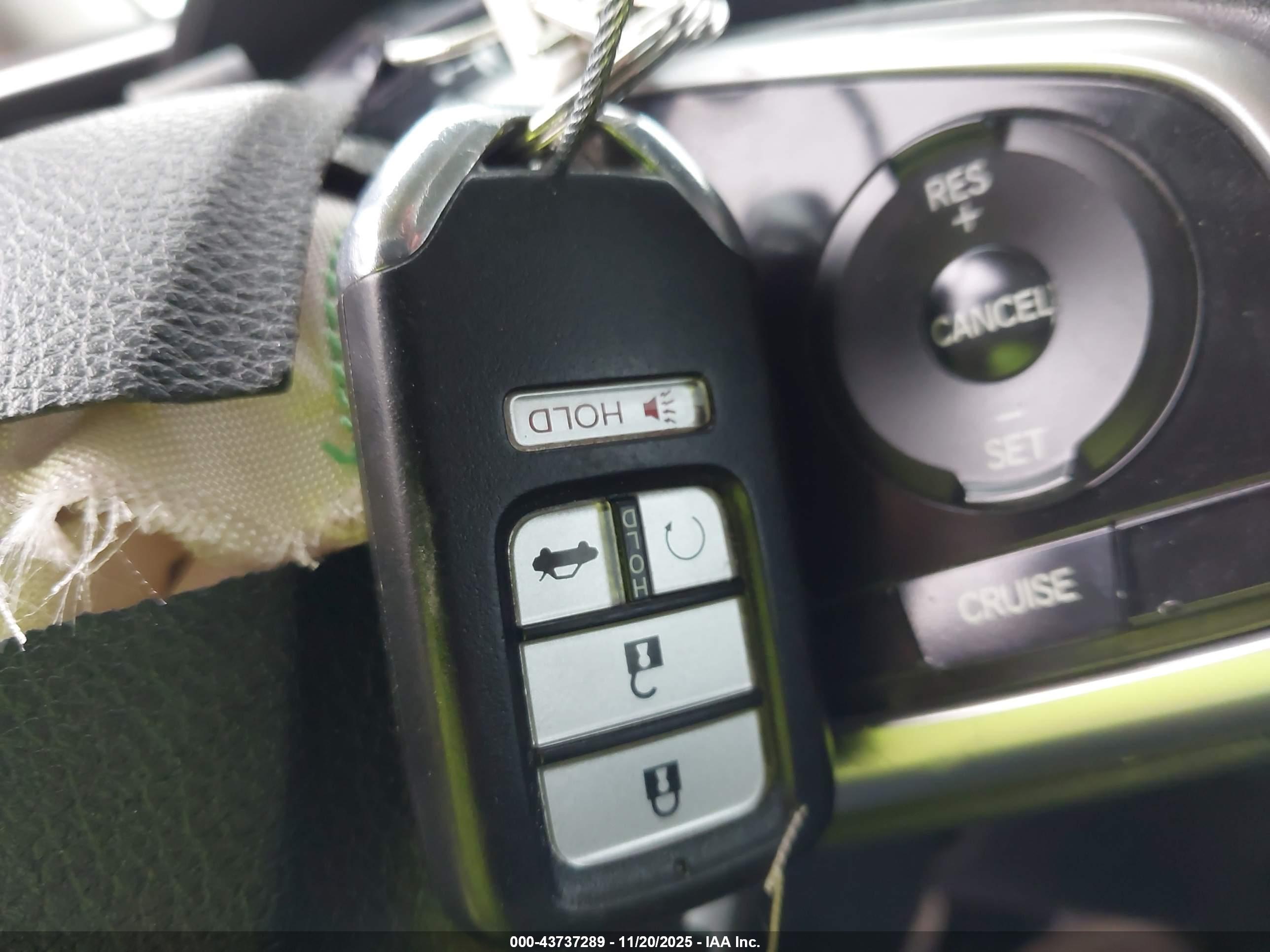 HONDA CIVIC image 11