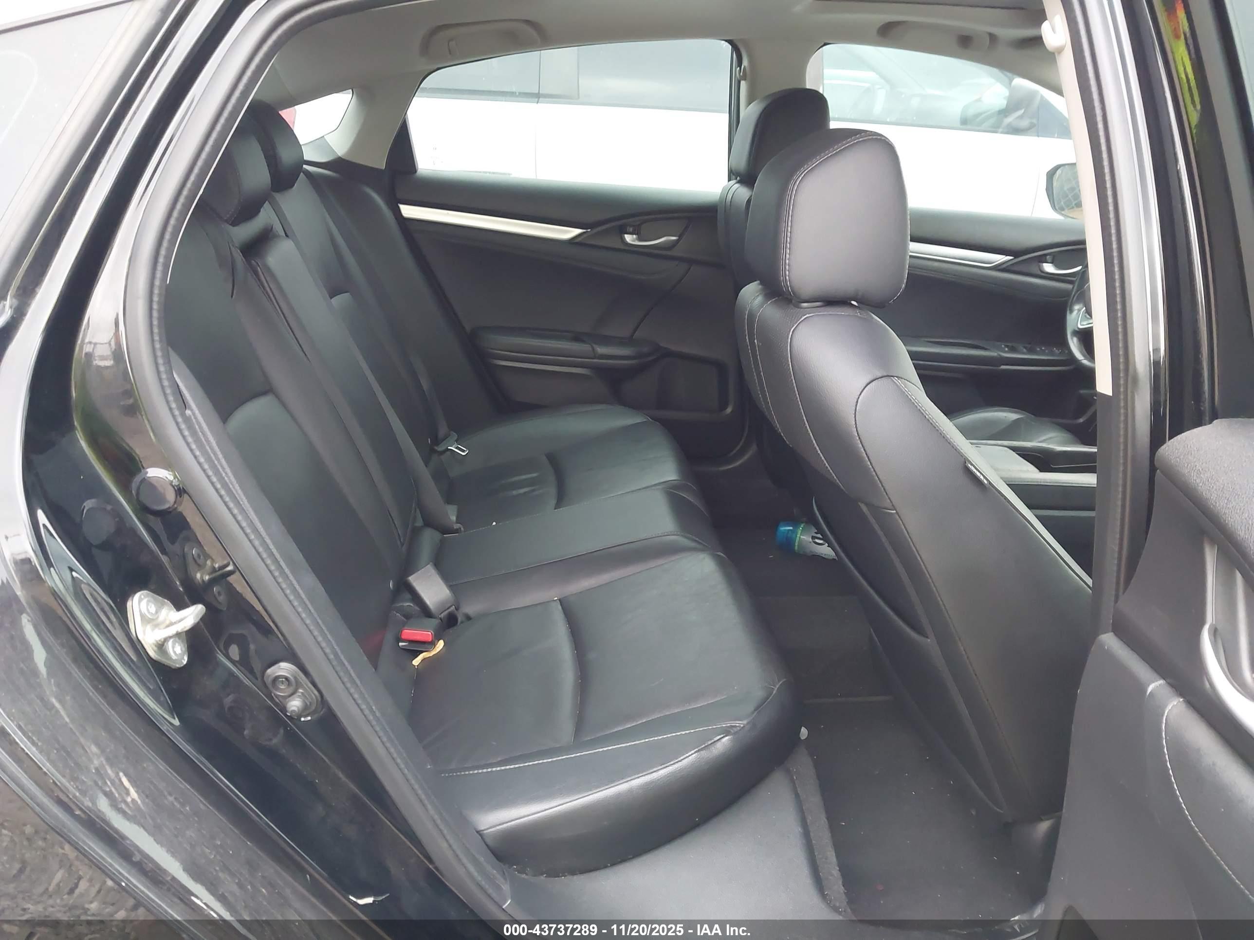 HONDA CIVIC image 8