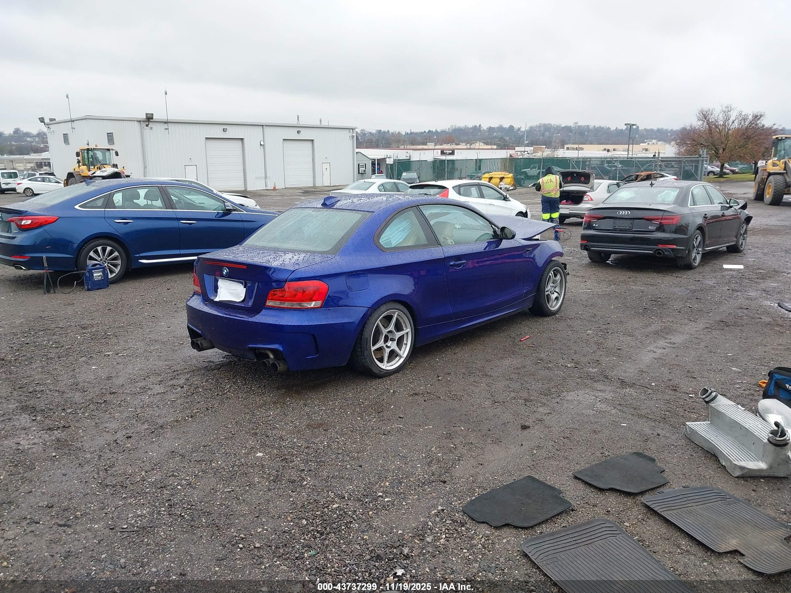 BMW 135I image 4