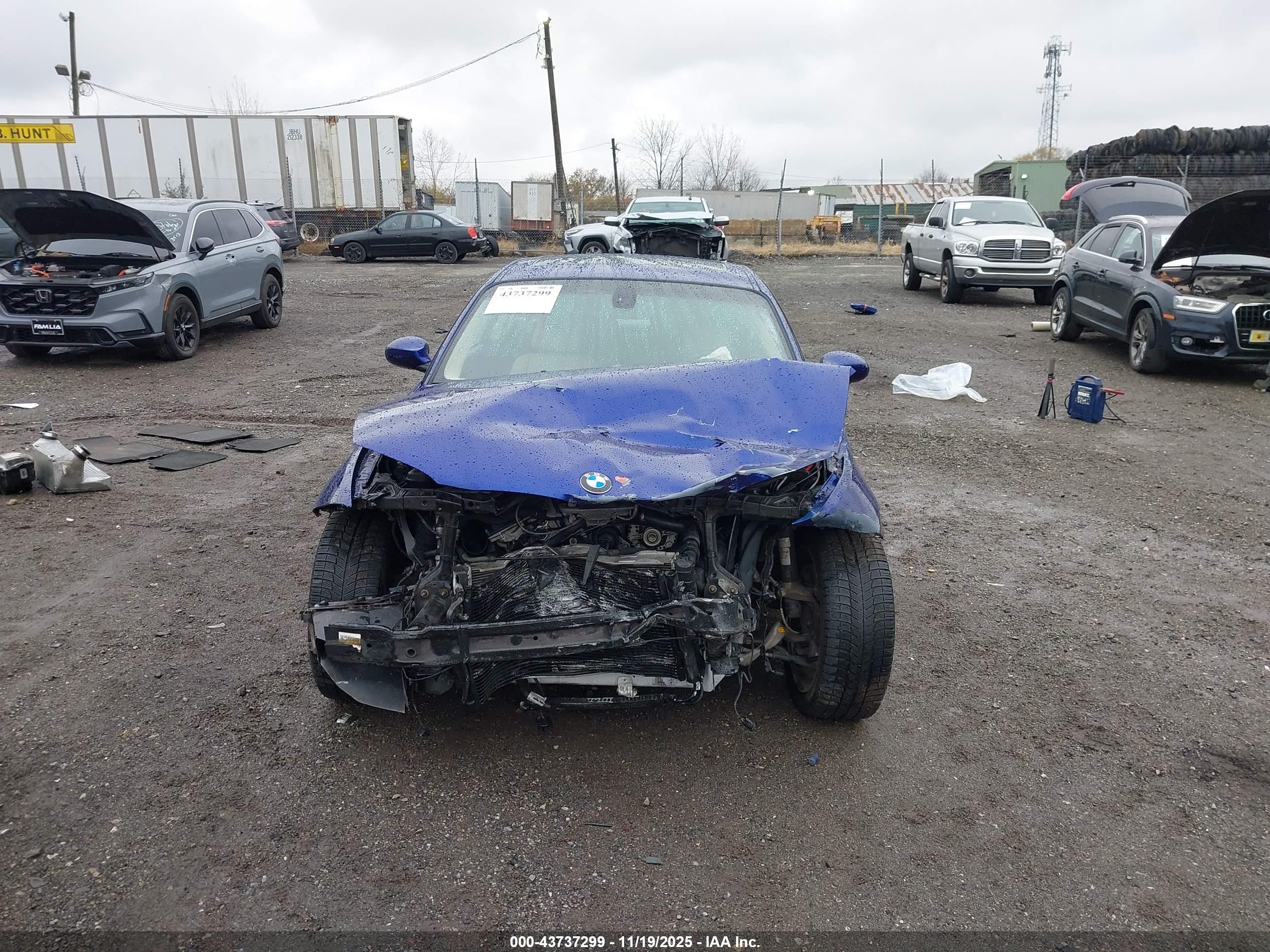 BMW 135I image 6