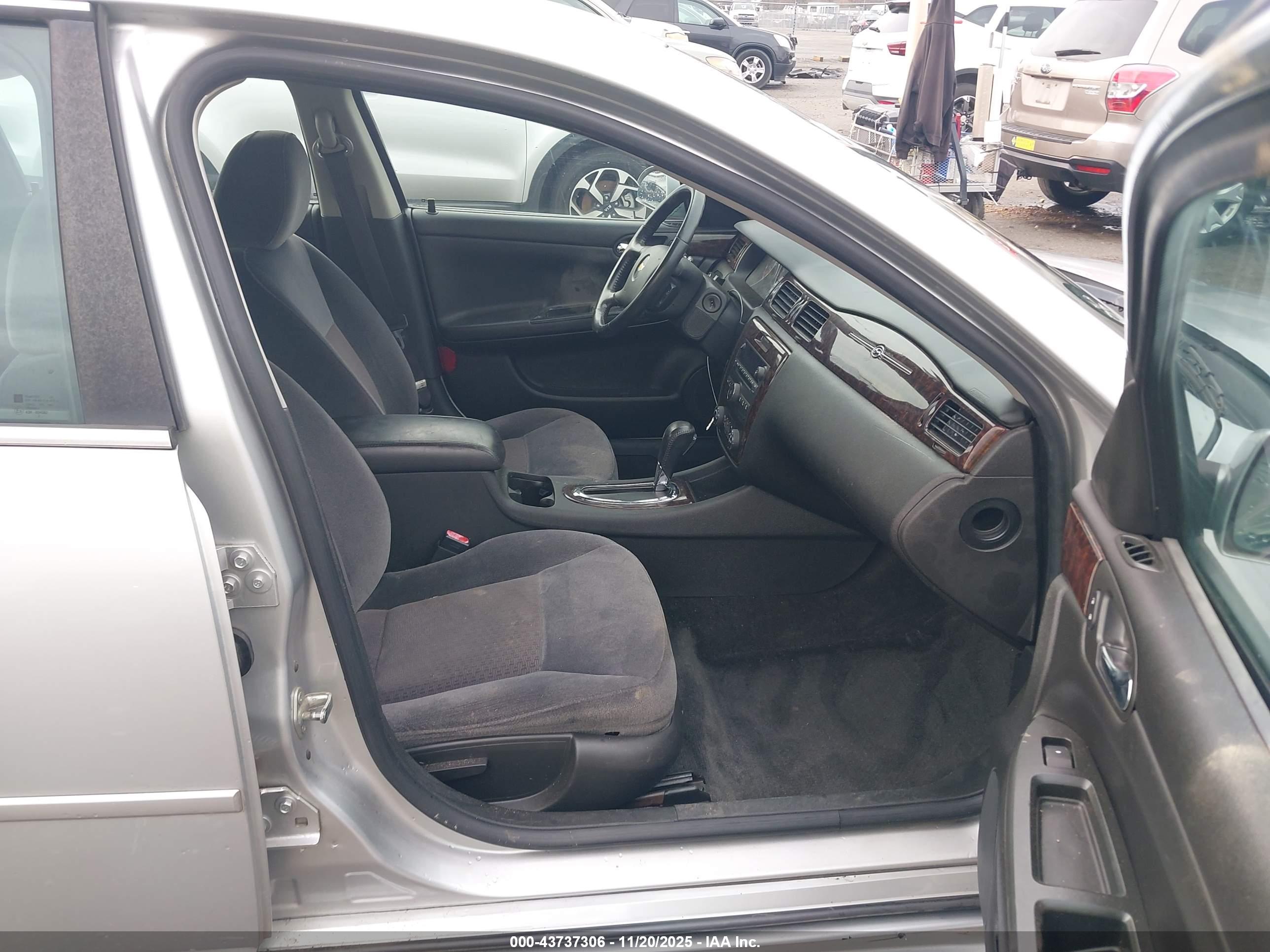 CHEVROLET IMPALA image 5