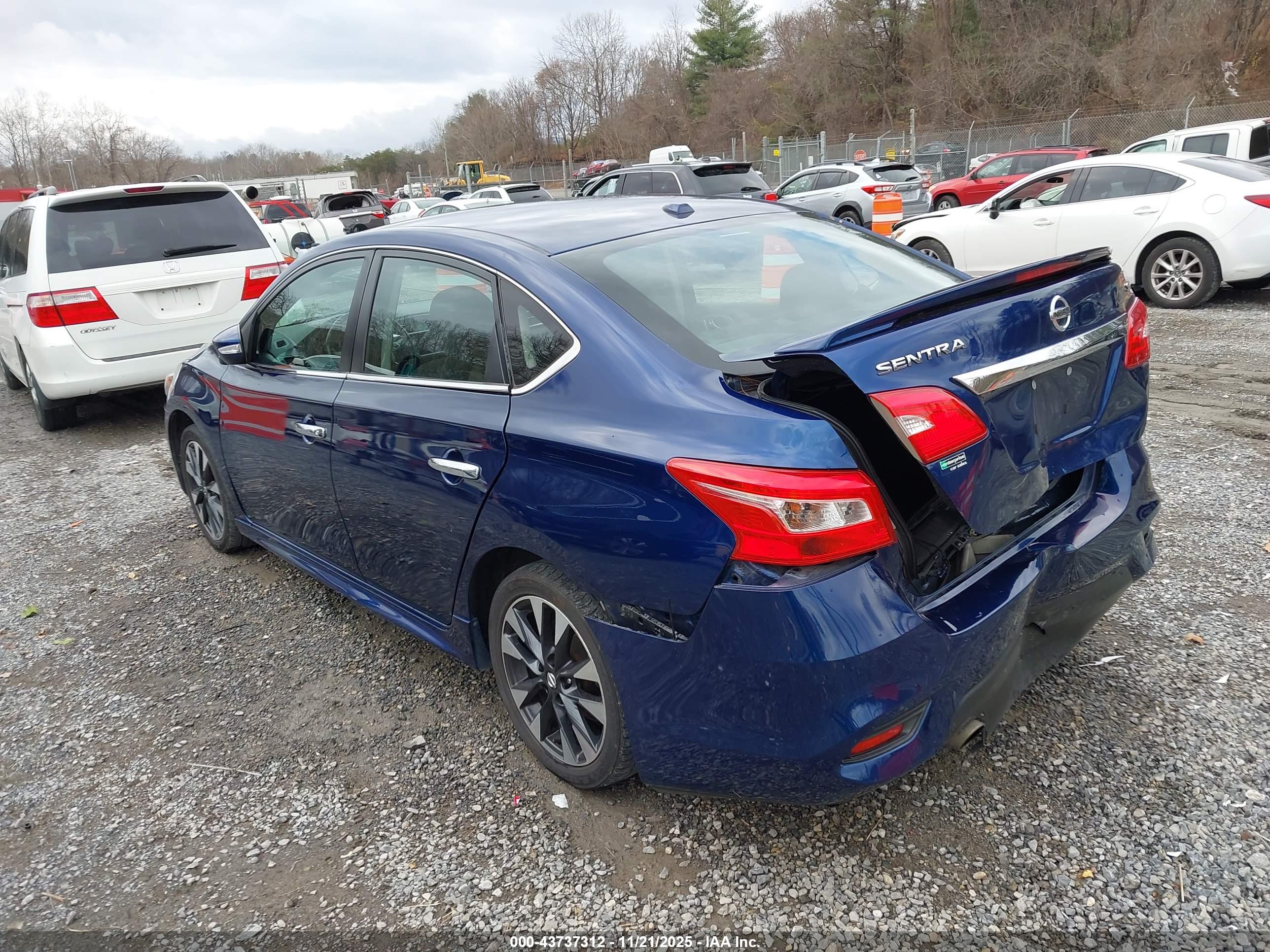 NISSAN SENTRA image 3