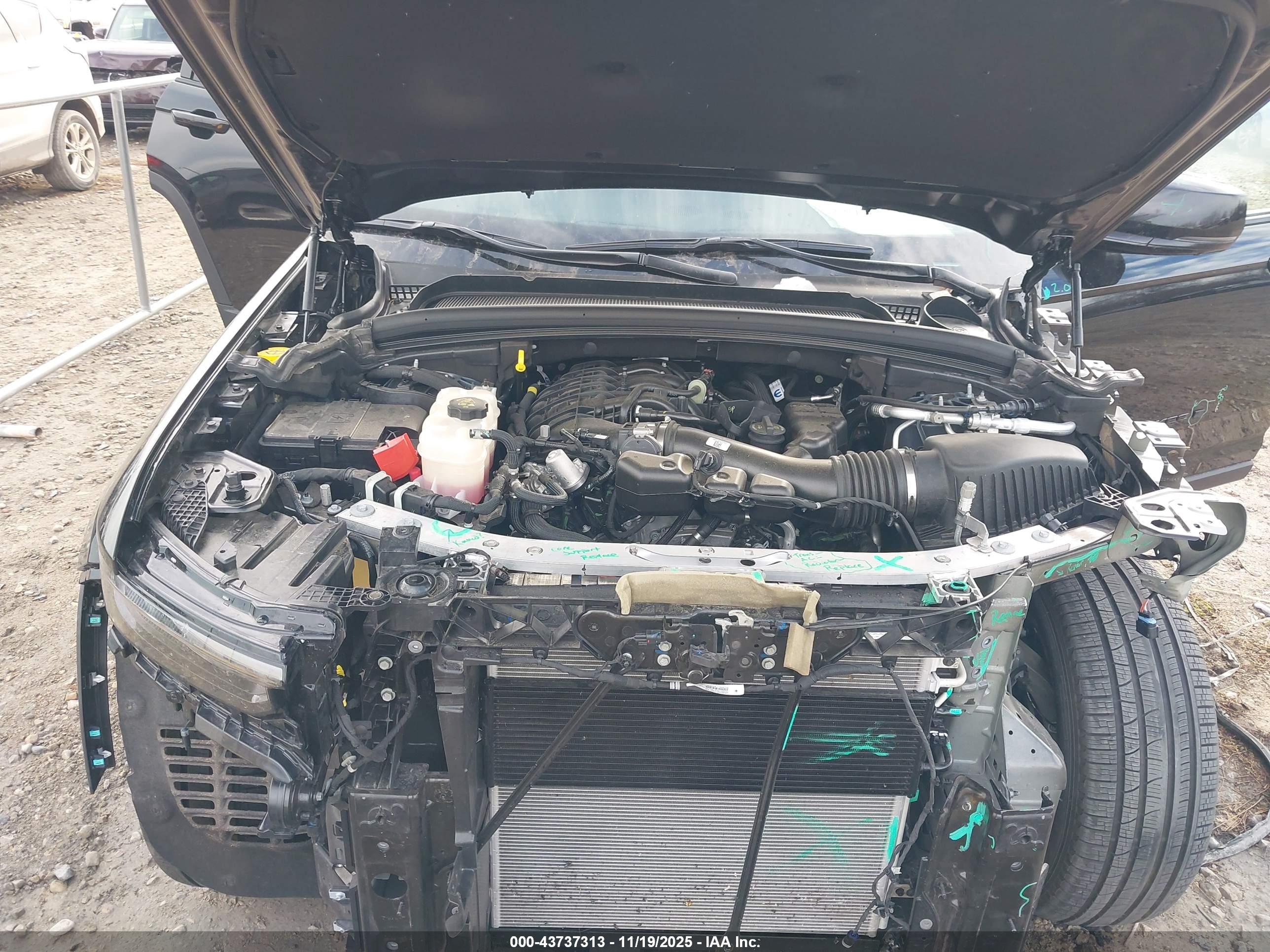 JEEP GRAND image 10