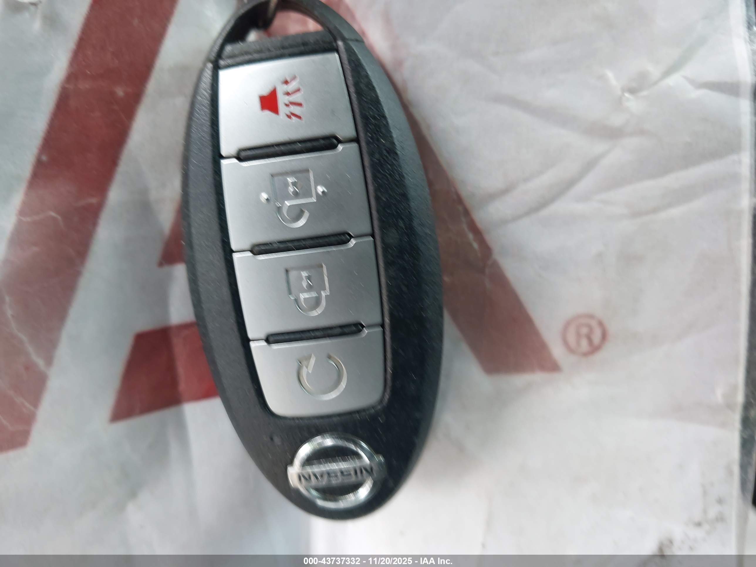 NISSAN KICKS image 11