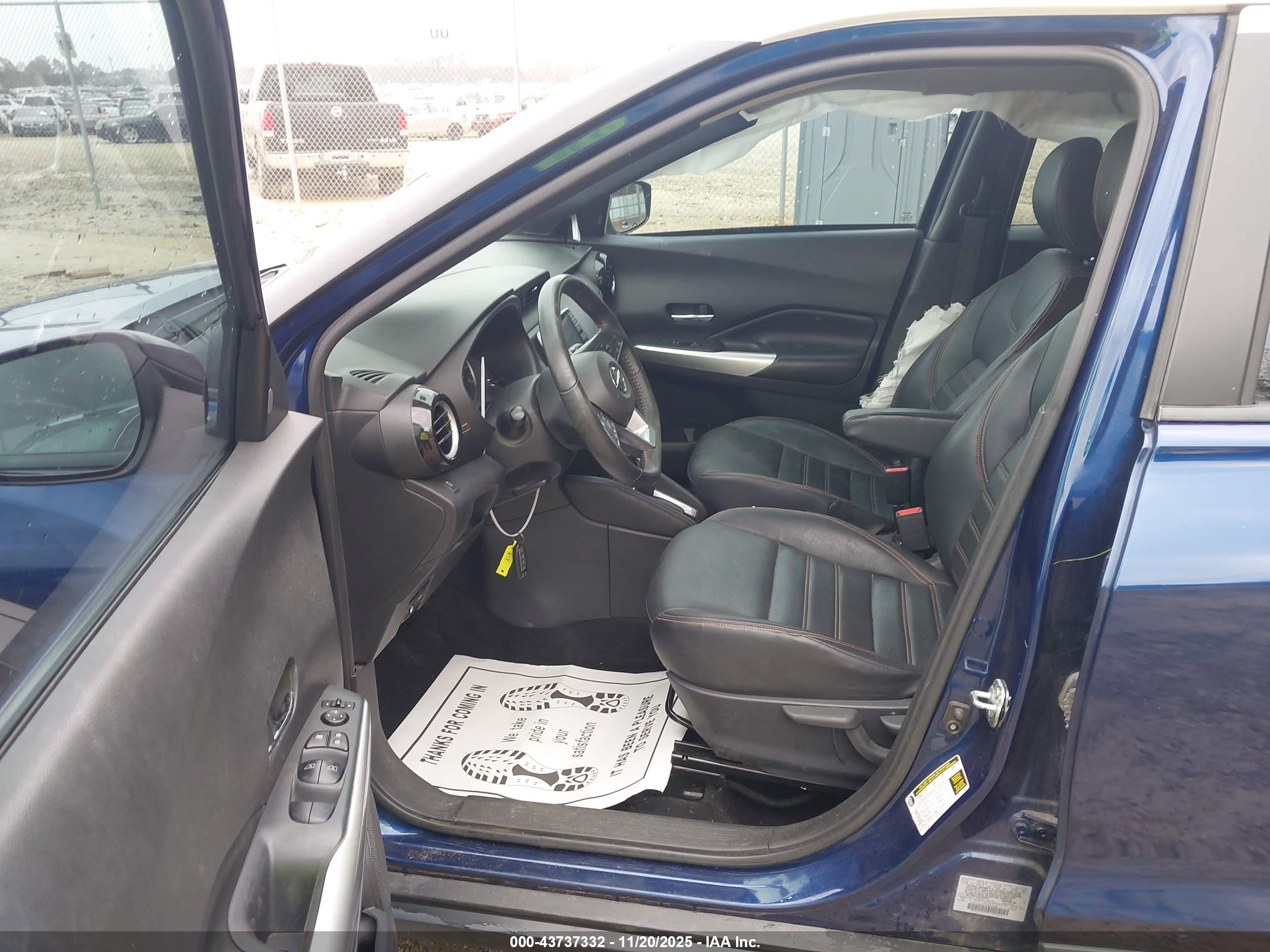 NISSAN KICKS image 5