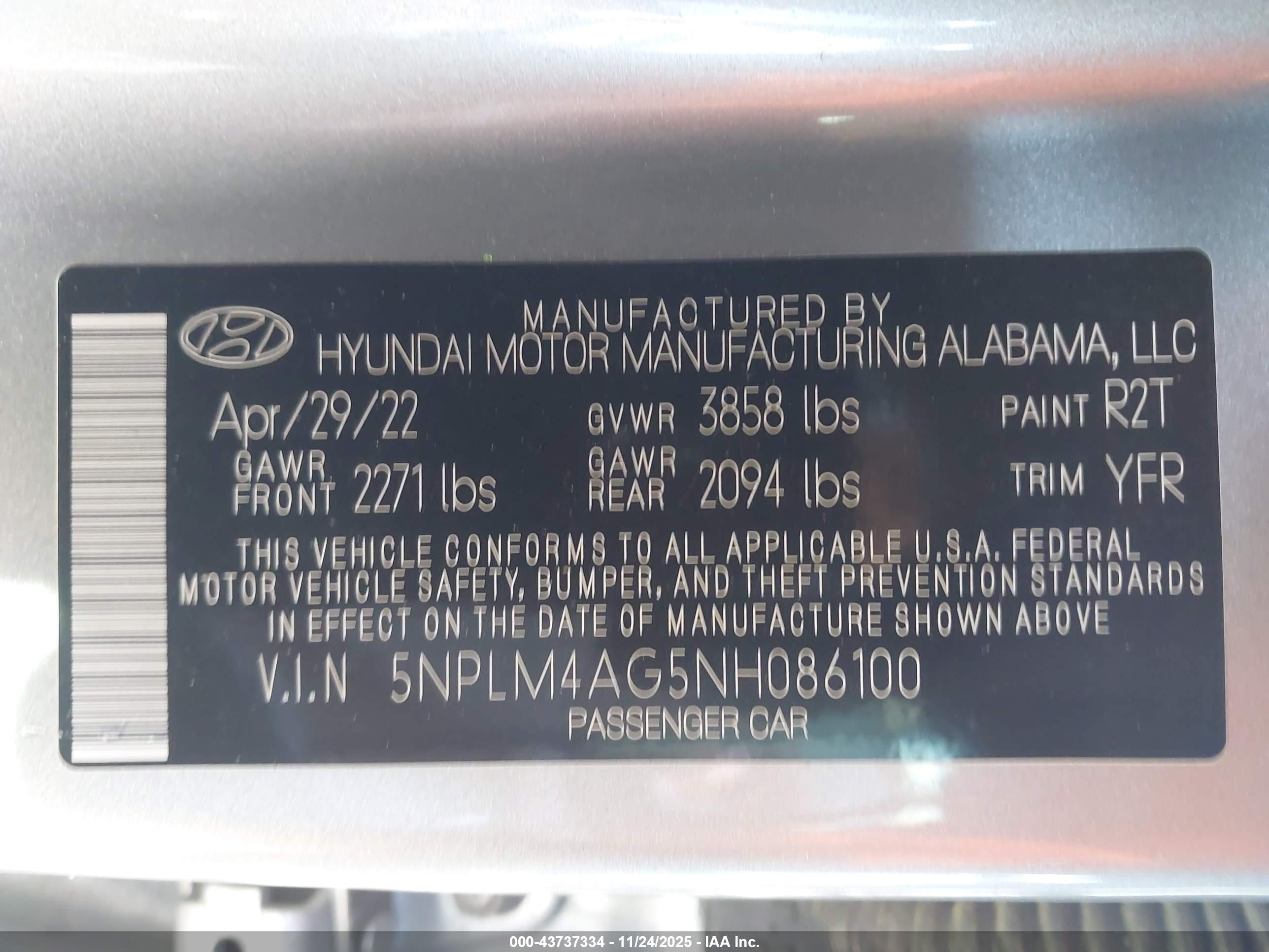 HYUNDAI ELANTRA image 9