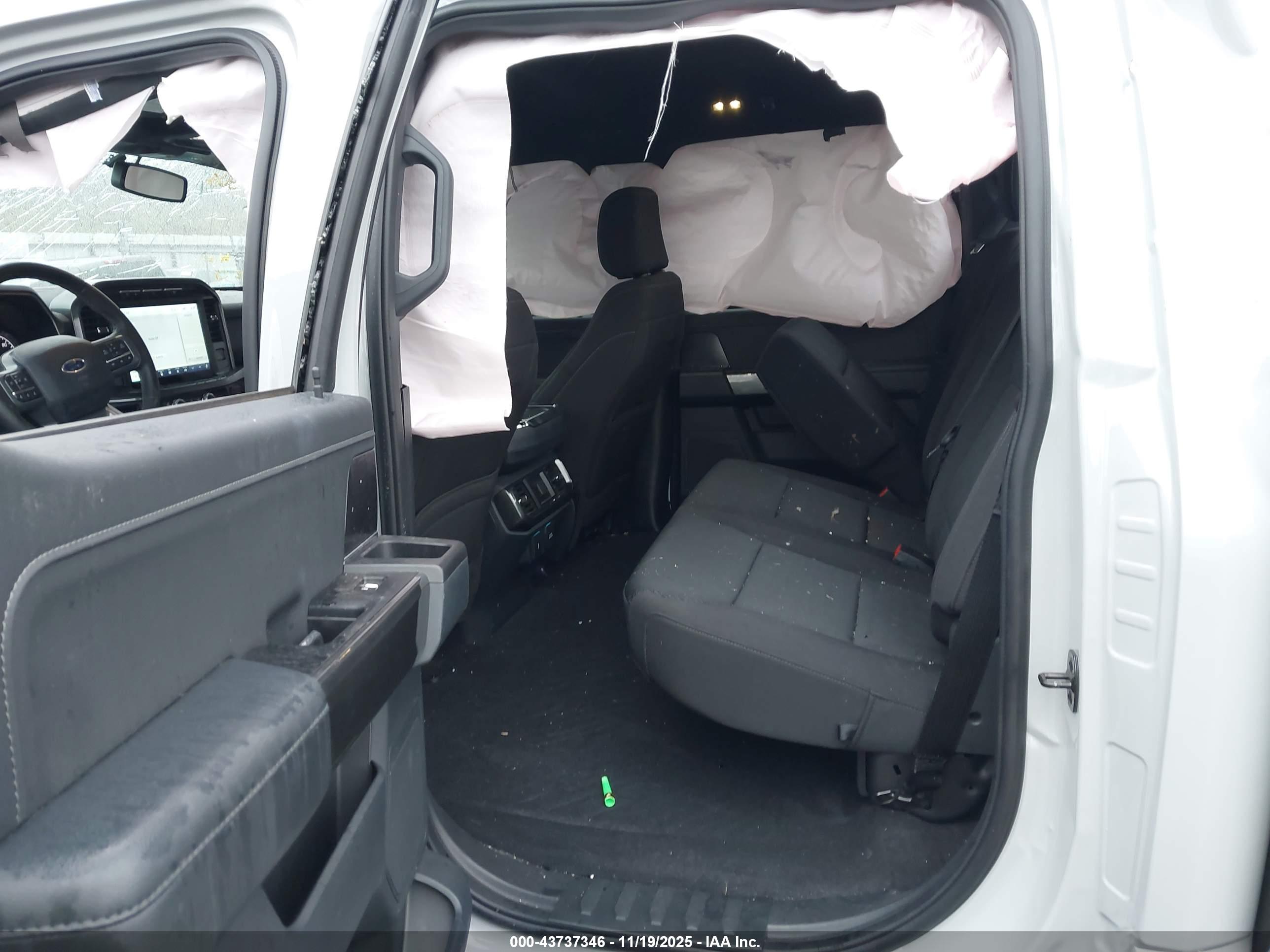 FORD F-150 image 8