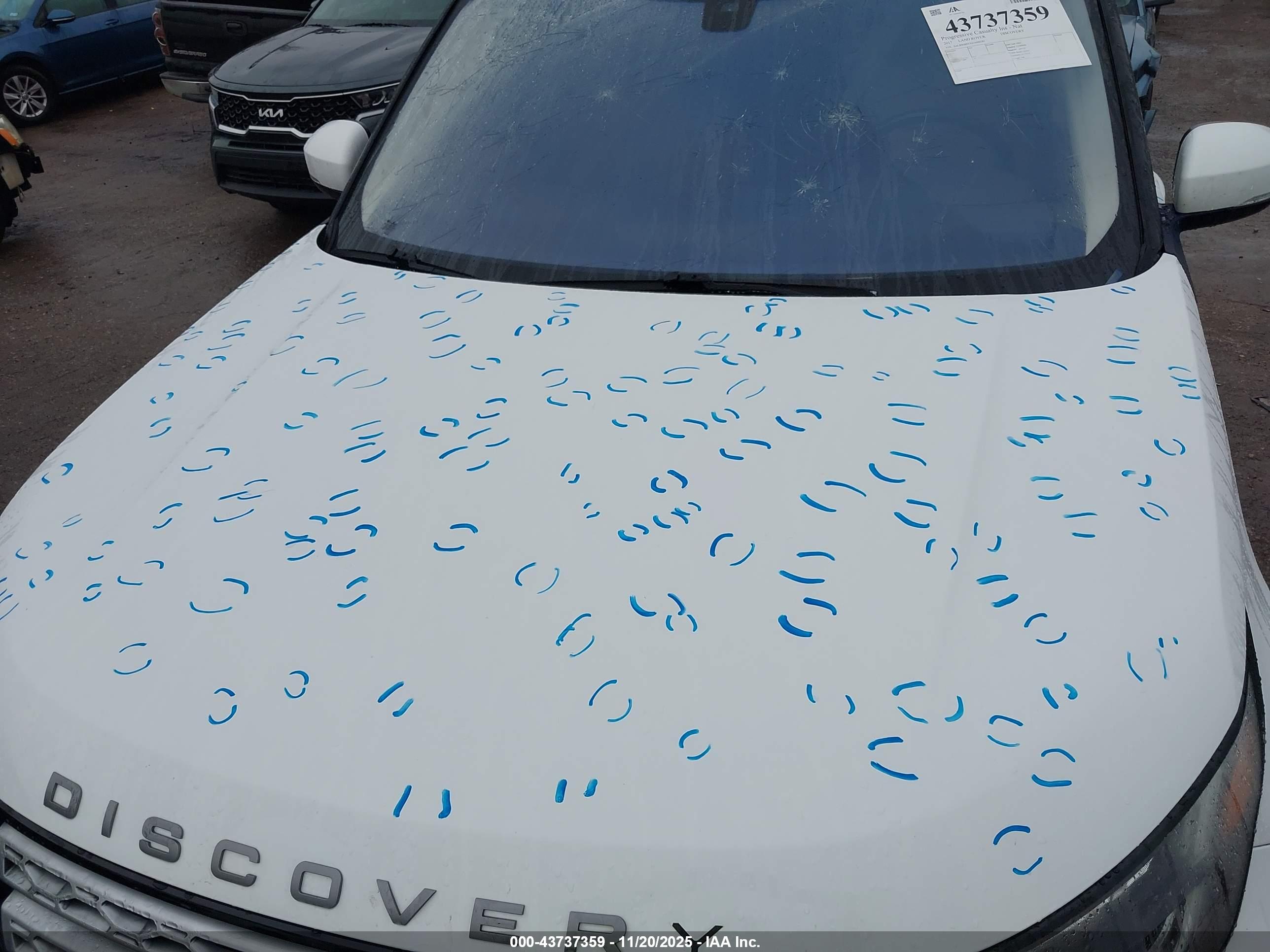 LAND ROVER image 6