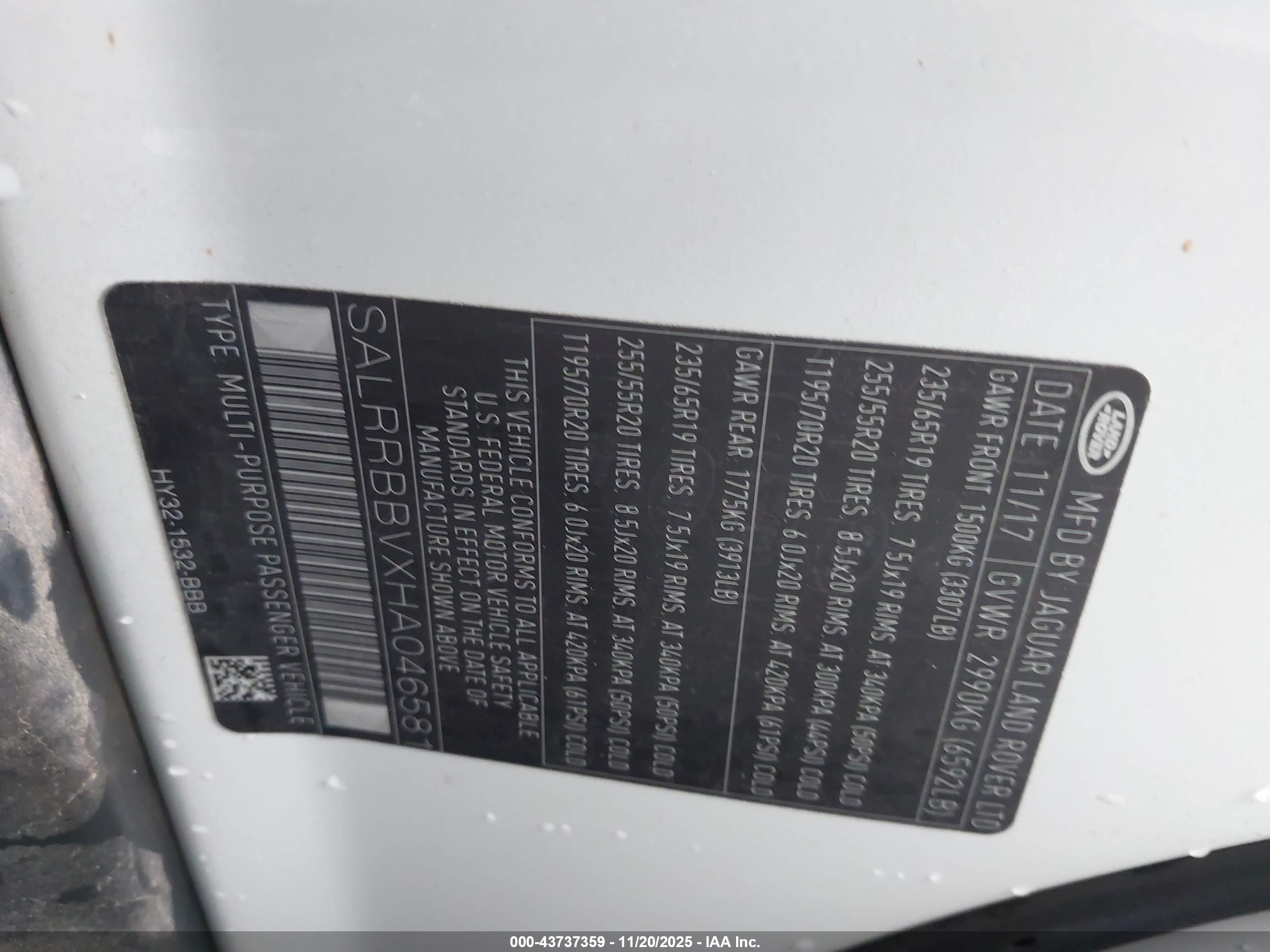 LAND ROVER image 9