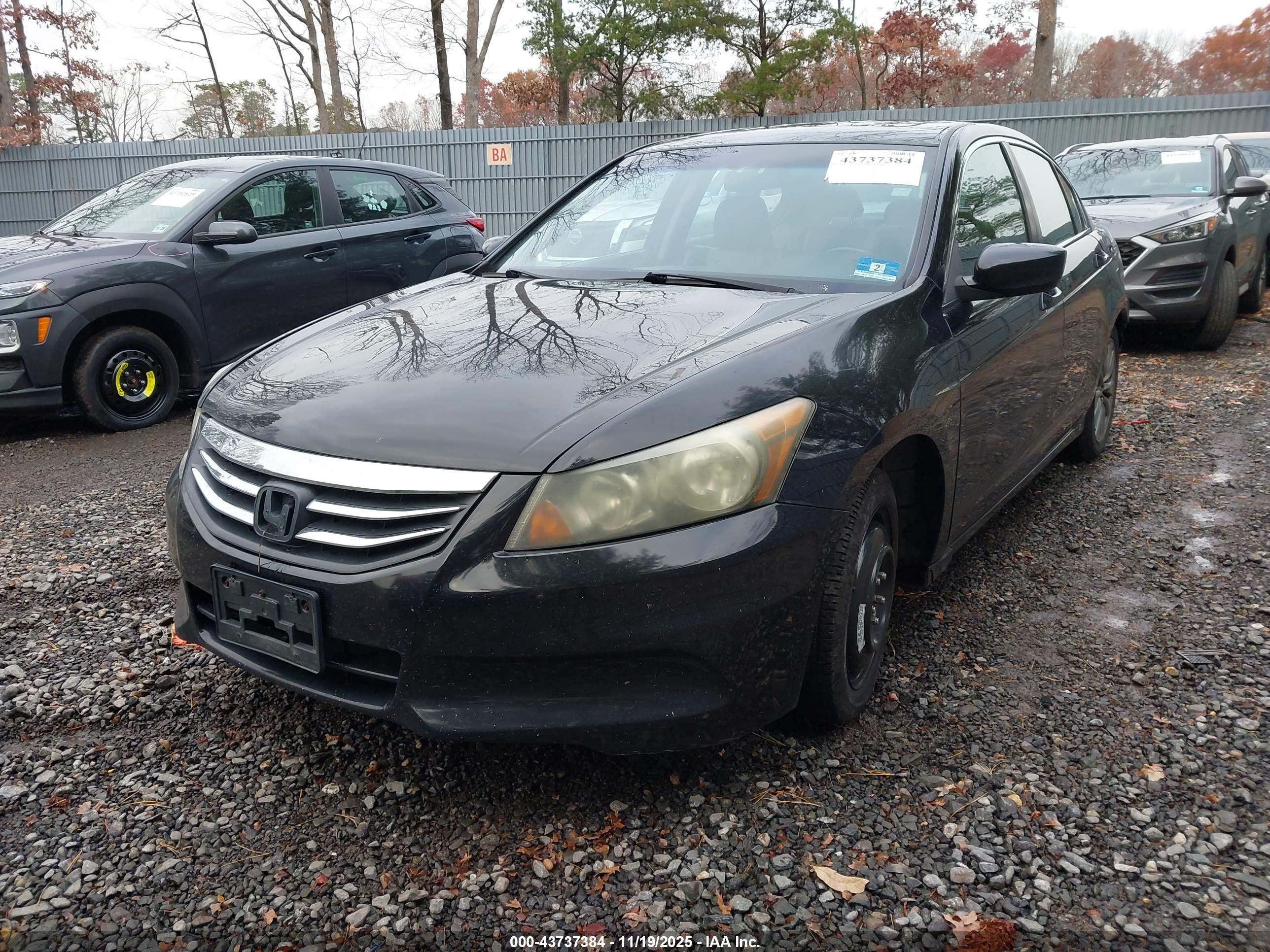 HONDA ACCORD image 2