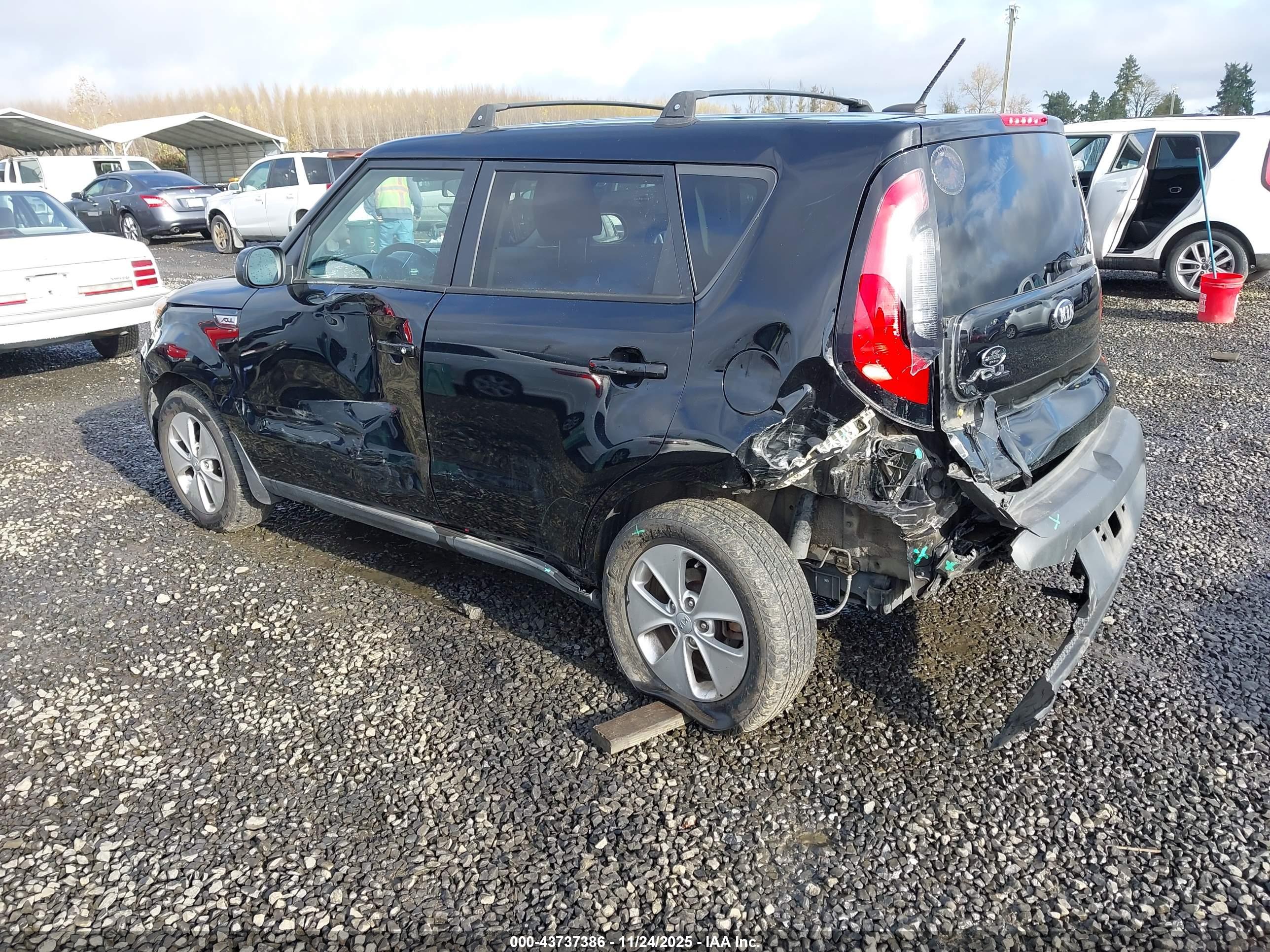 KIA SOUL image 3
