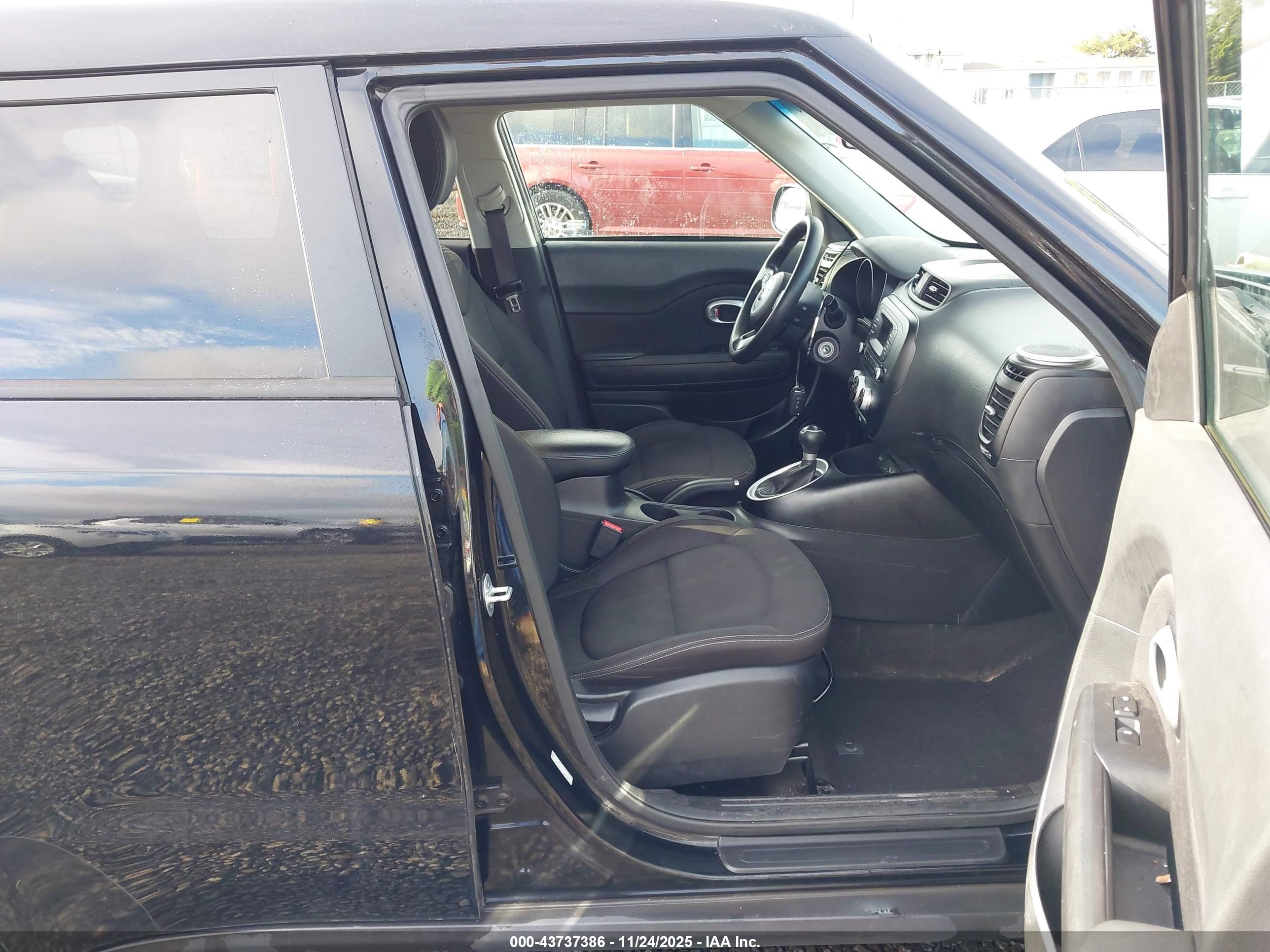 KIA SOUL image 5