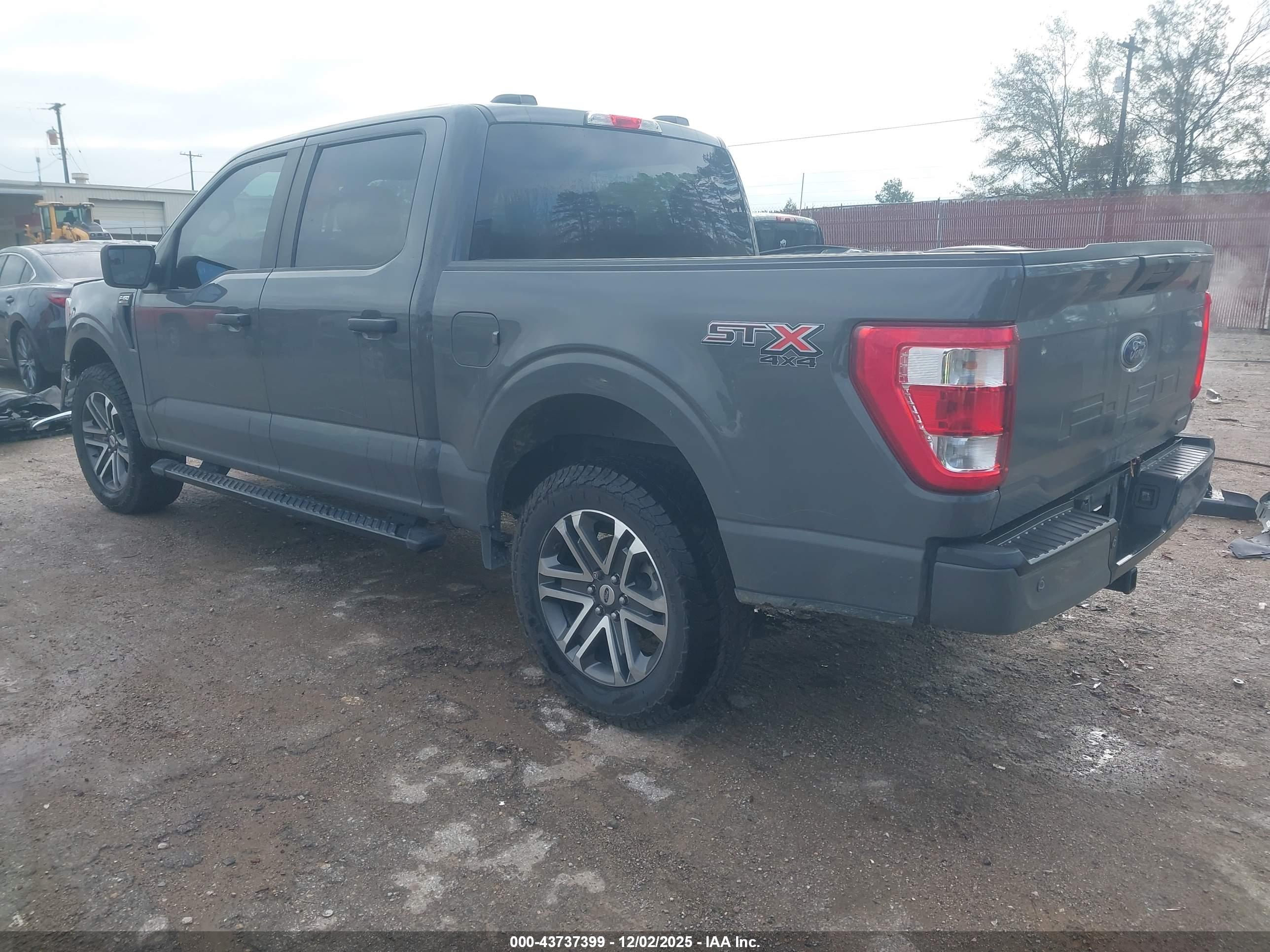 FORD F-150 image 3
