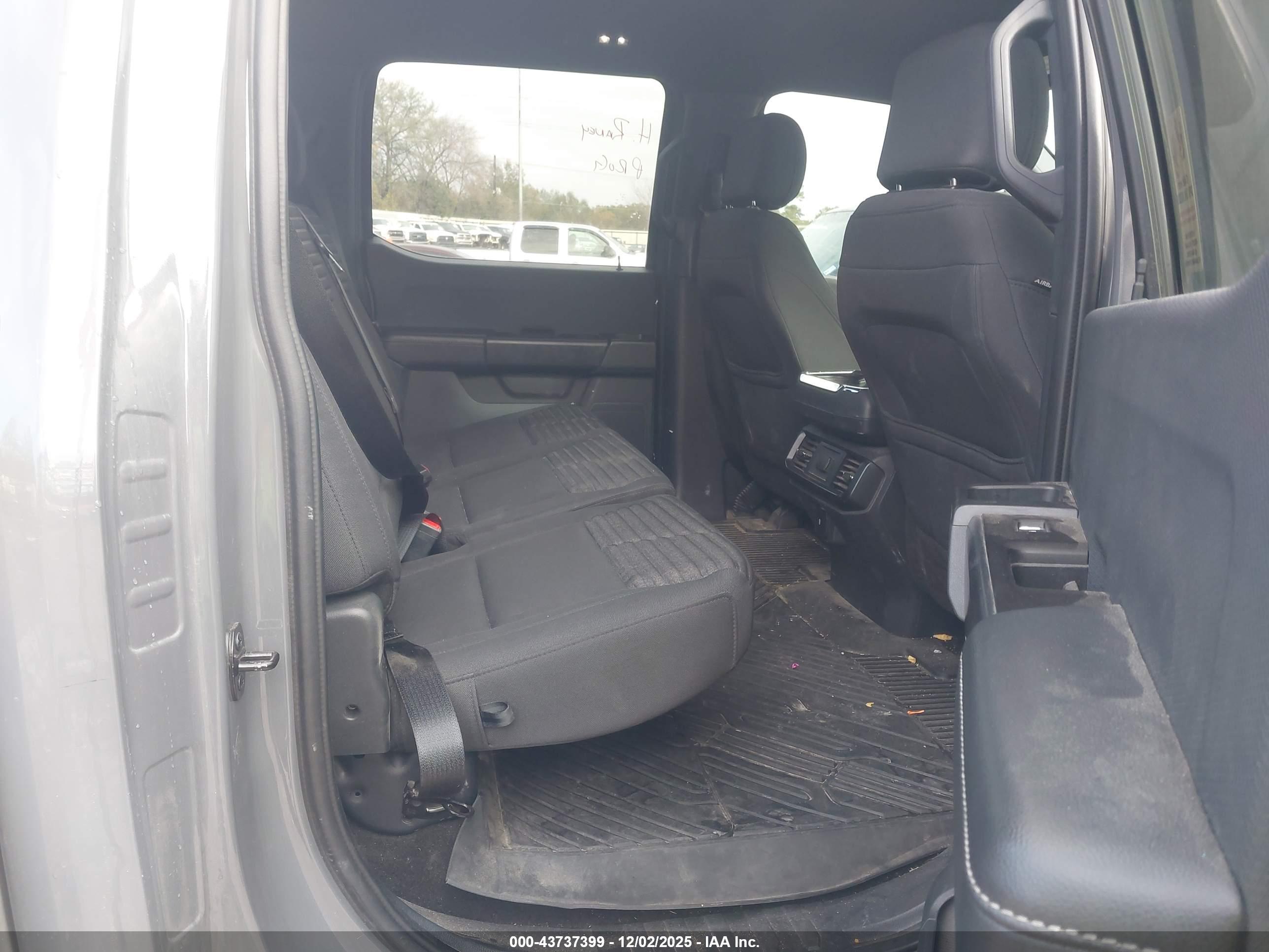 FORD F-150 image 8