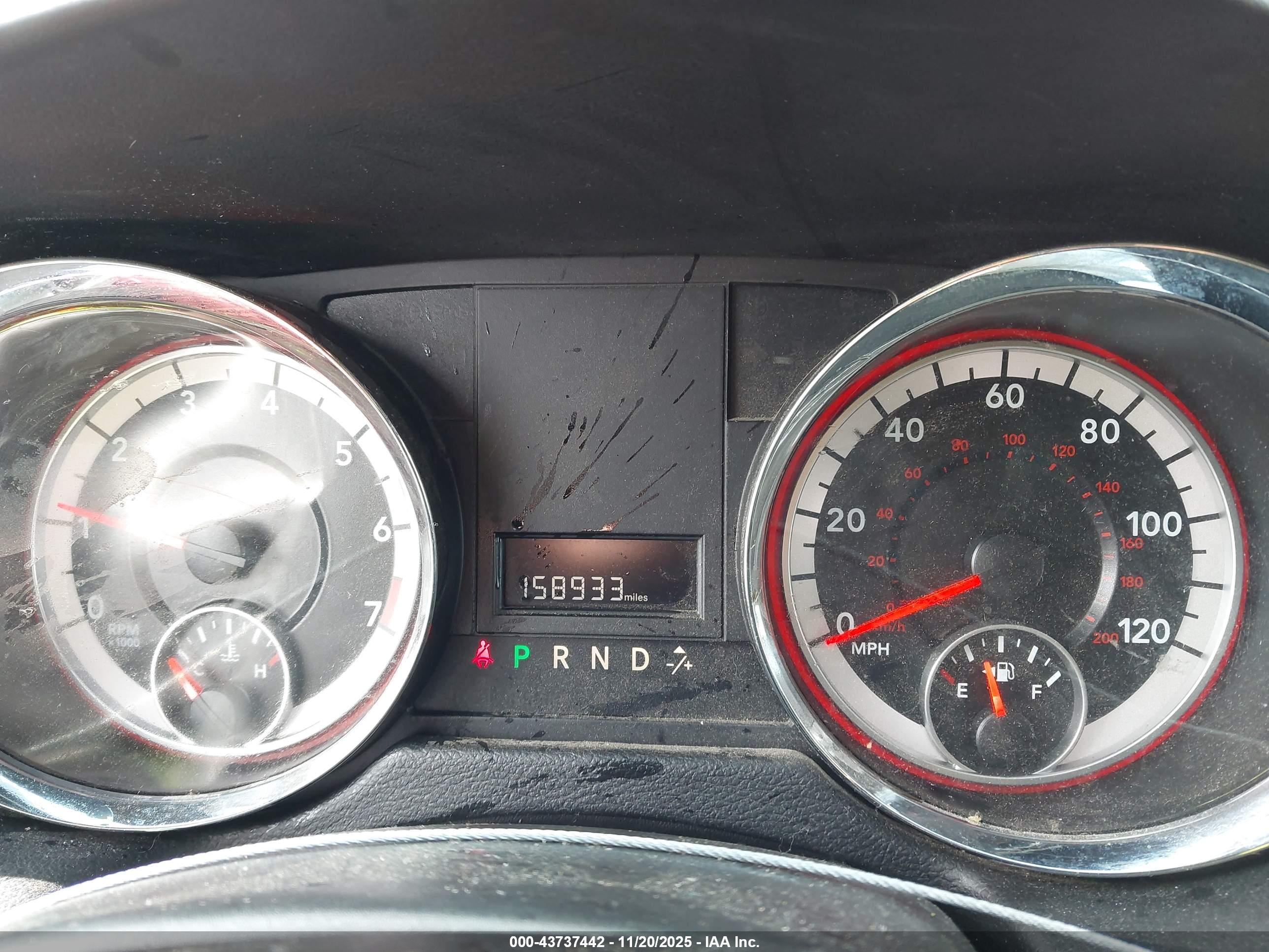 DODGE GRAND image 7