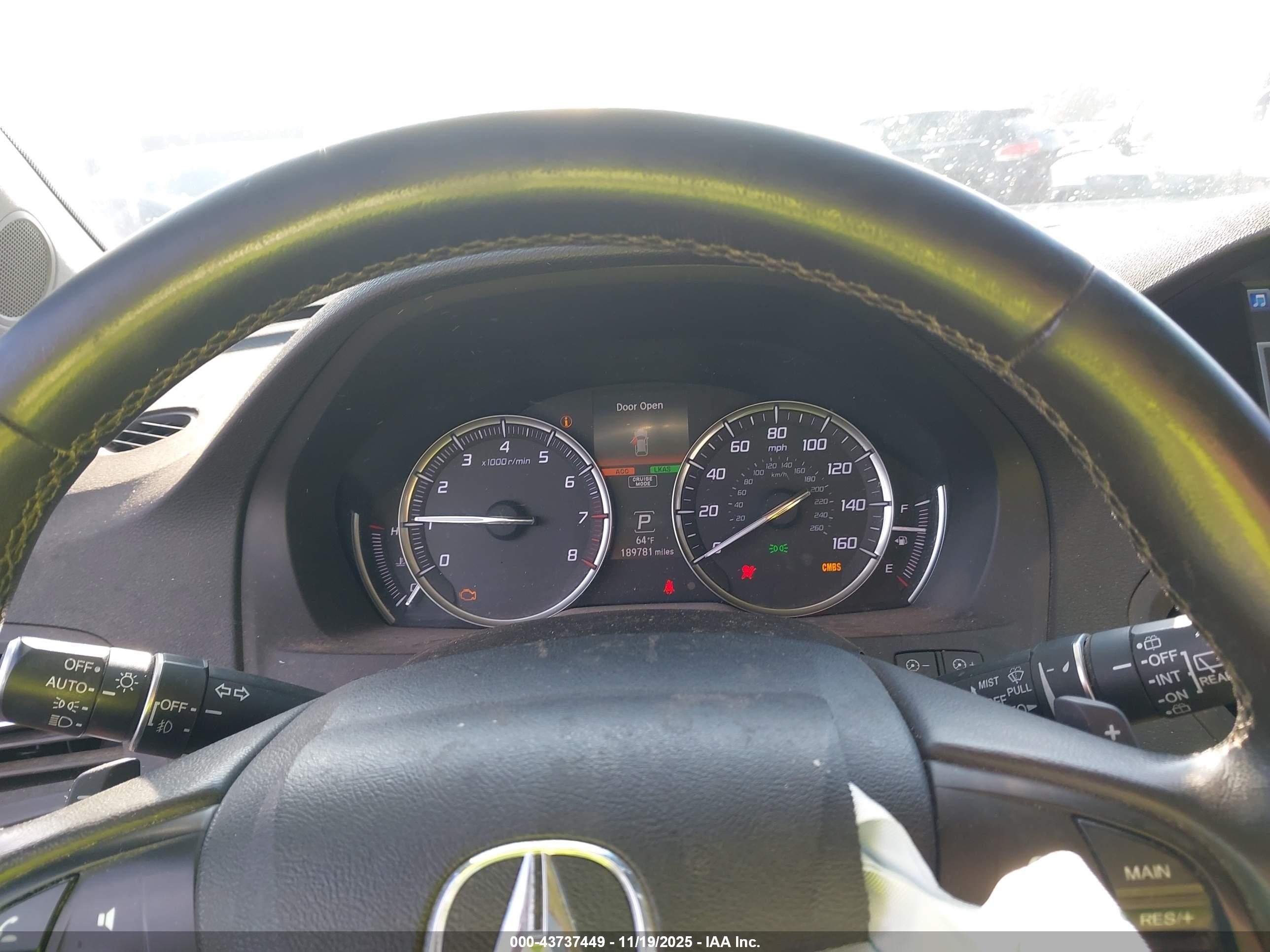 ACURA MDX image 7