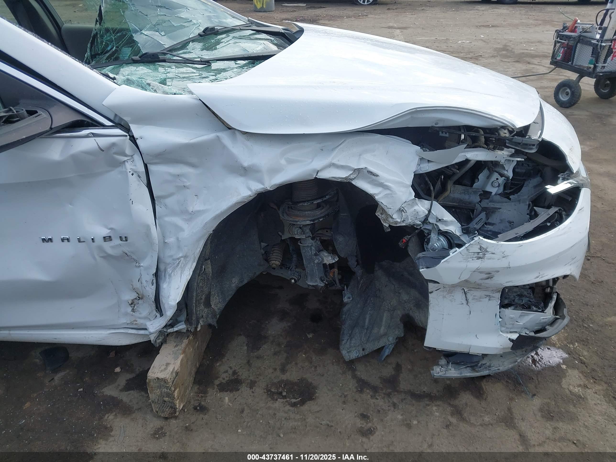 CHEVROLET MALIBU image 6