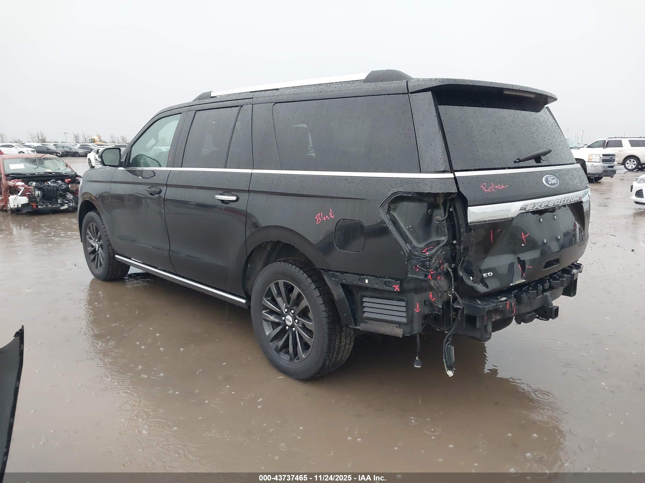 FORD EXPEDITION image 3