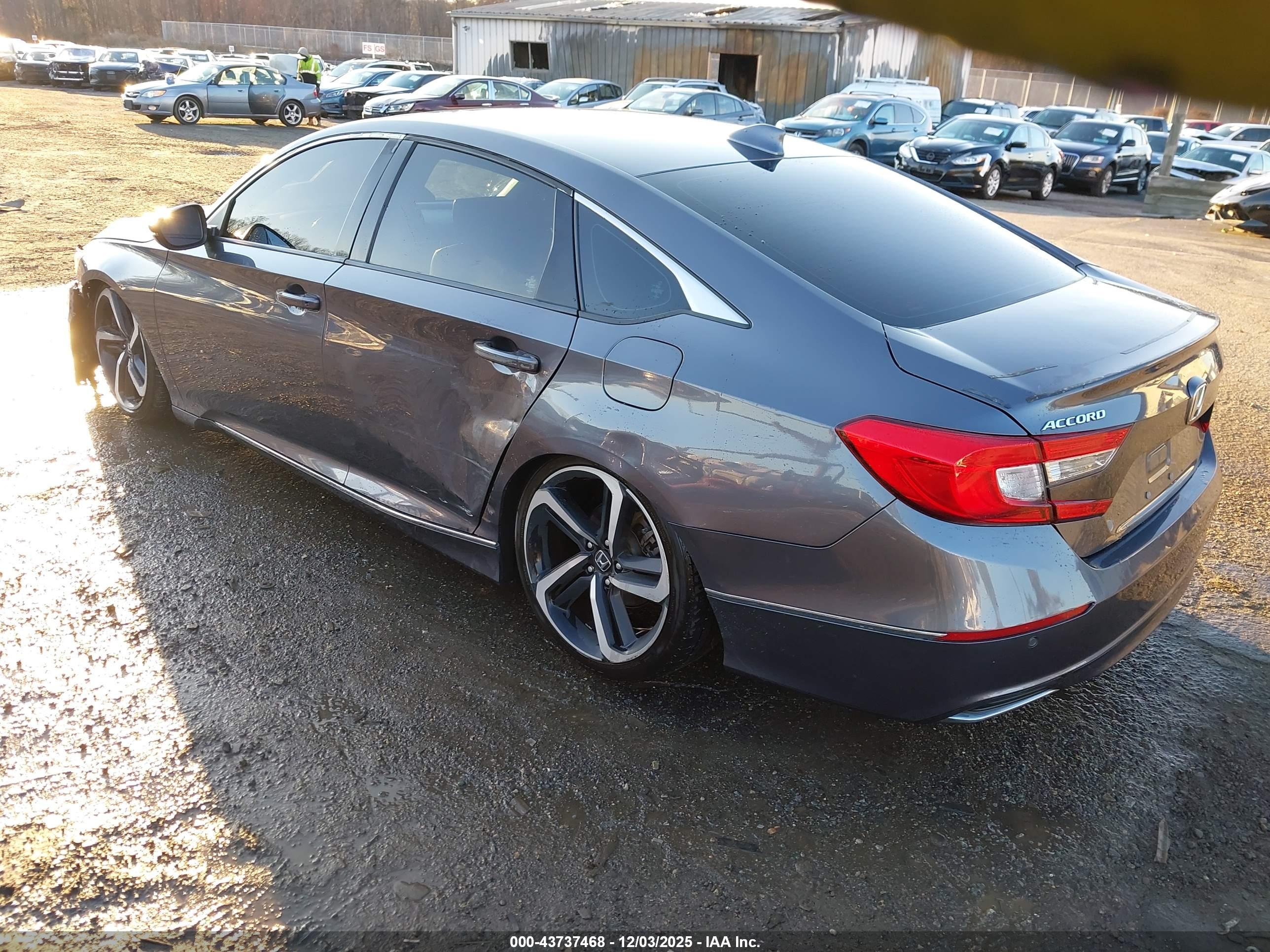 HONDA ACCORD image 3