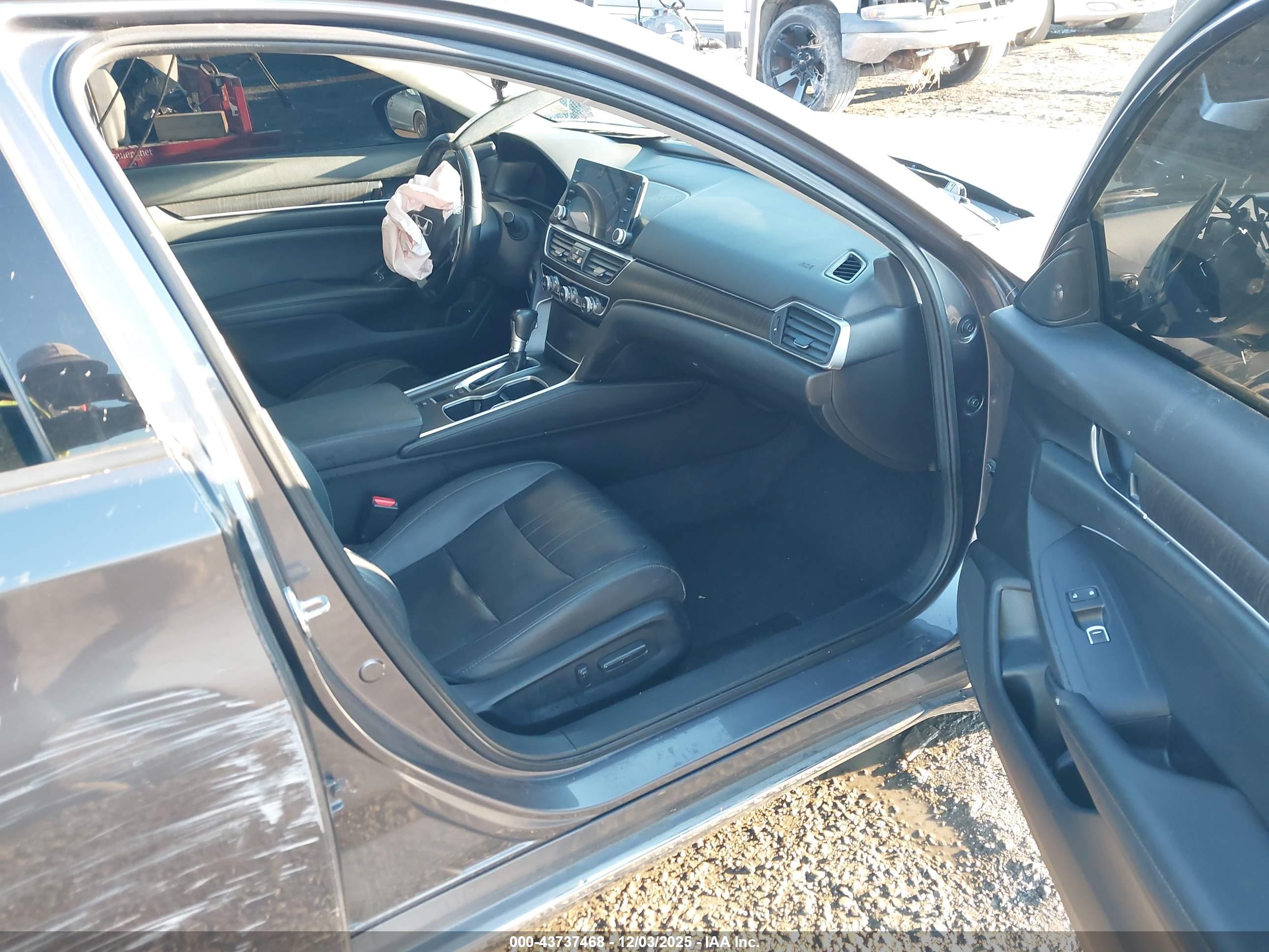 HONDA ACCORD image 5