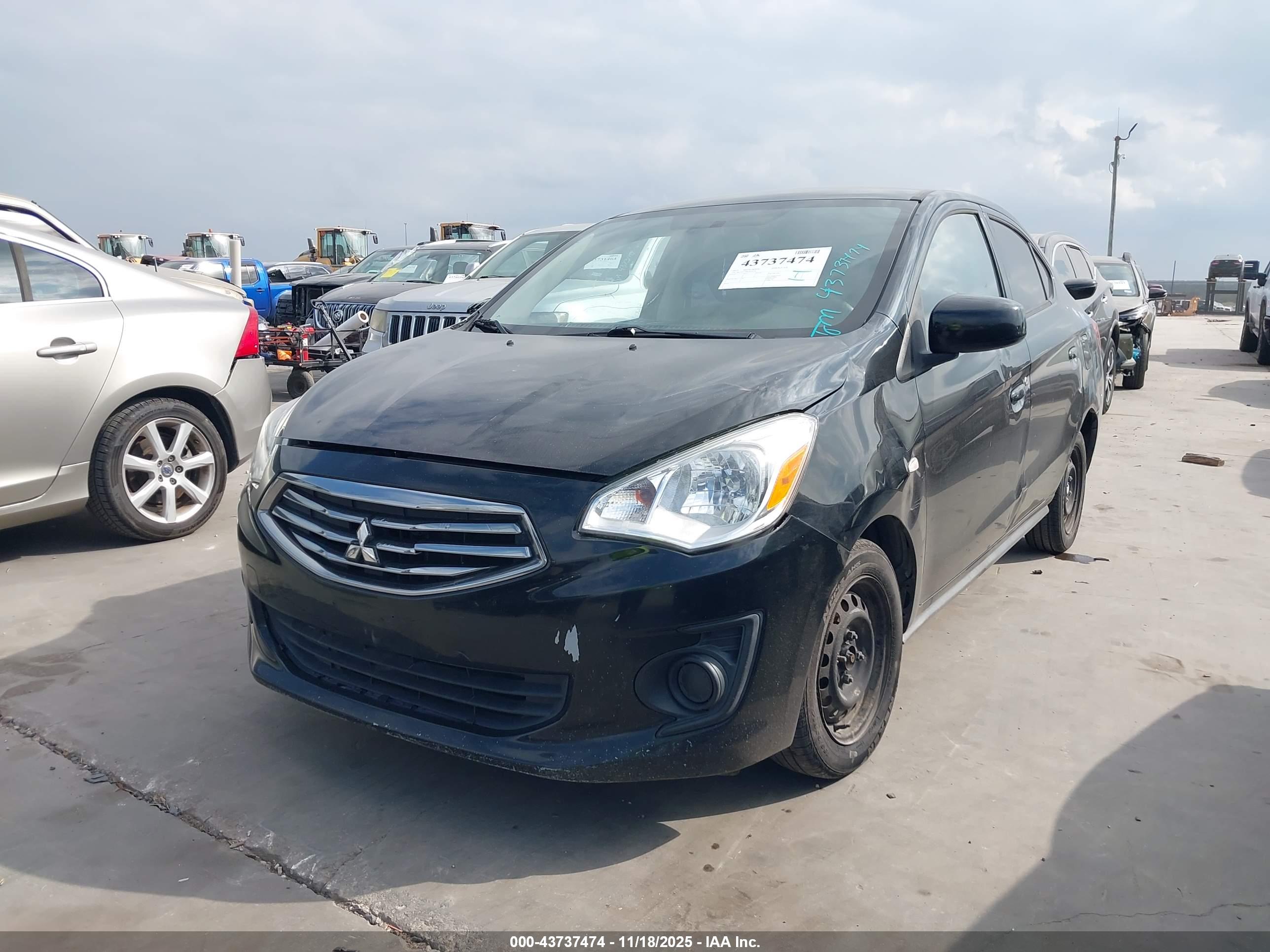 MITSUBISHI MIRAGE image 2