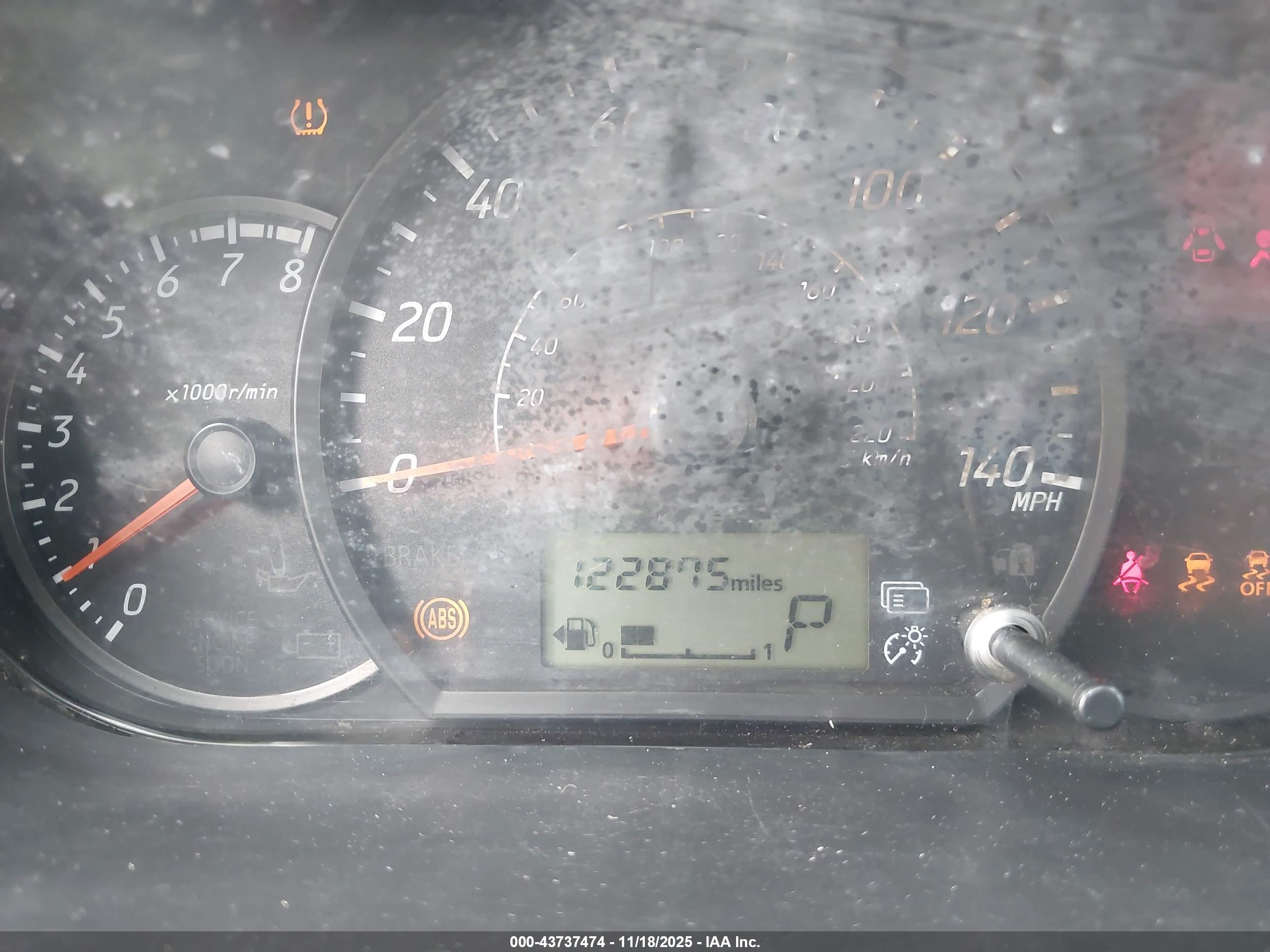 MITSUBISHI MIRAGE image 7