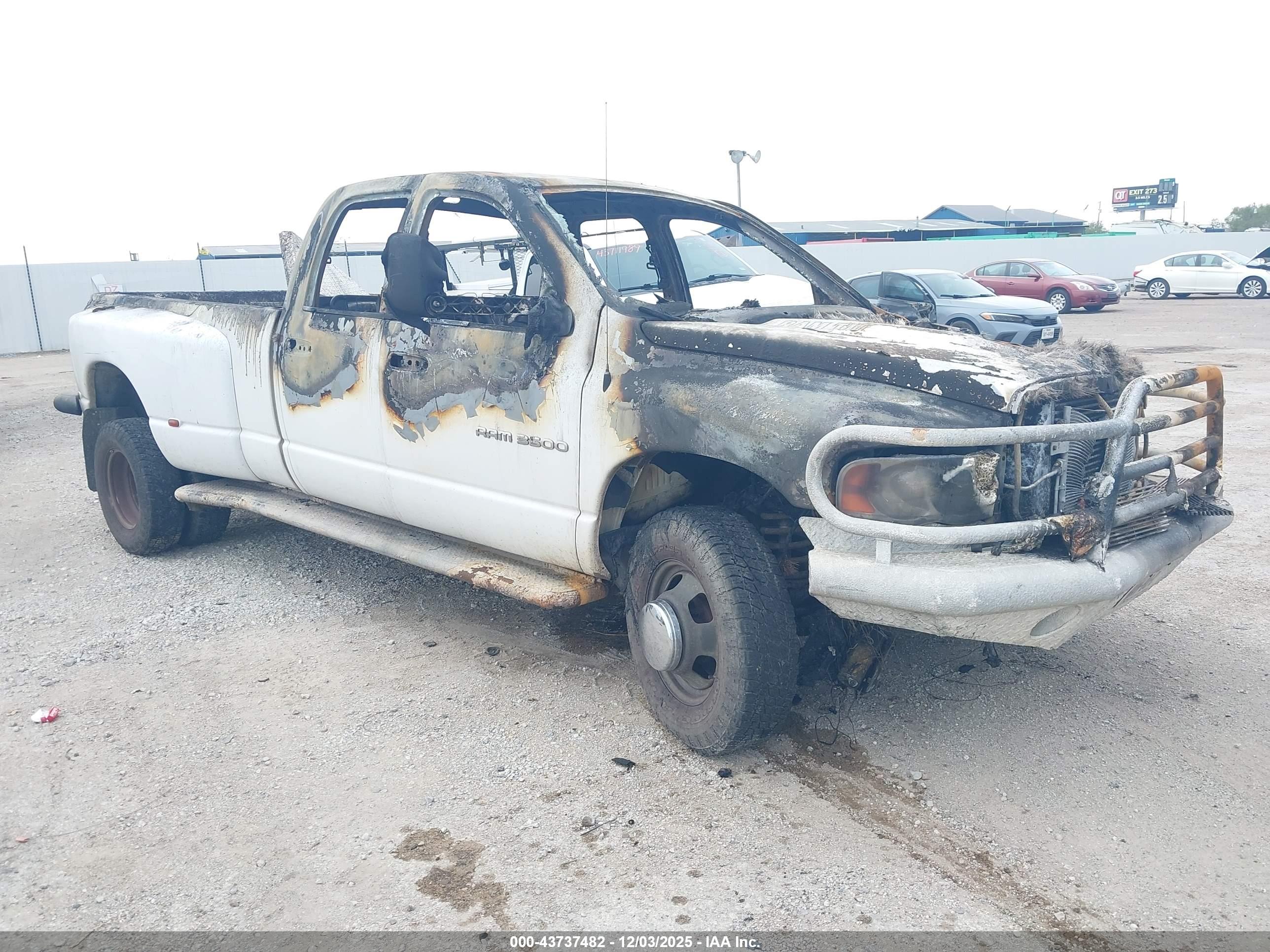 DODGE RAM image 2