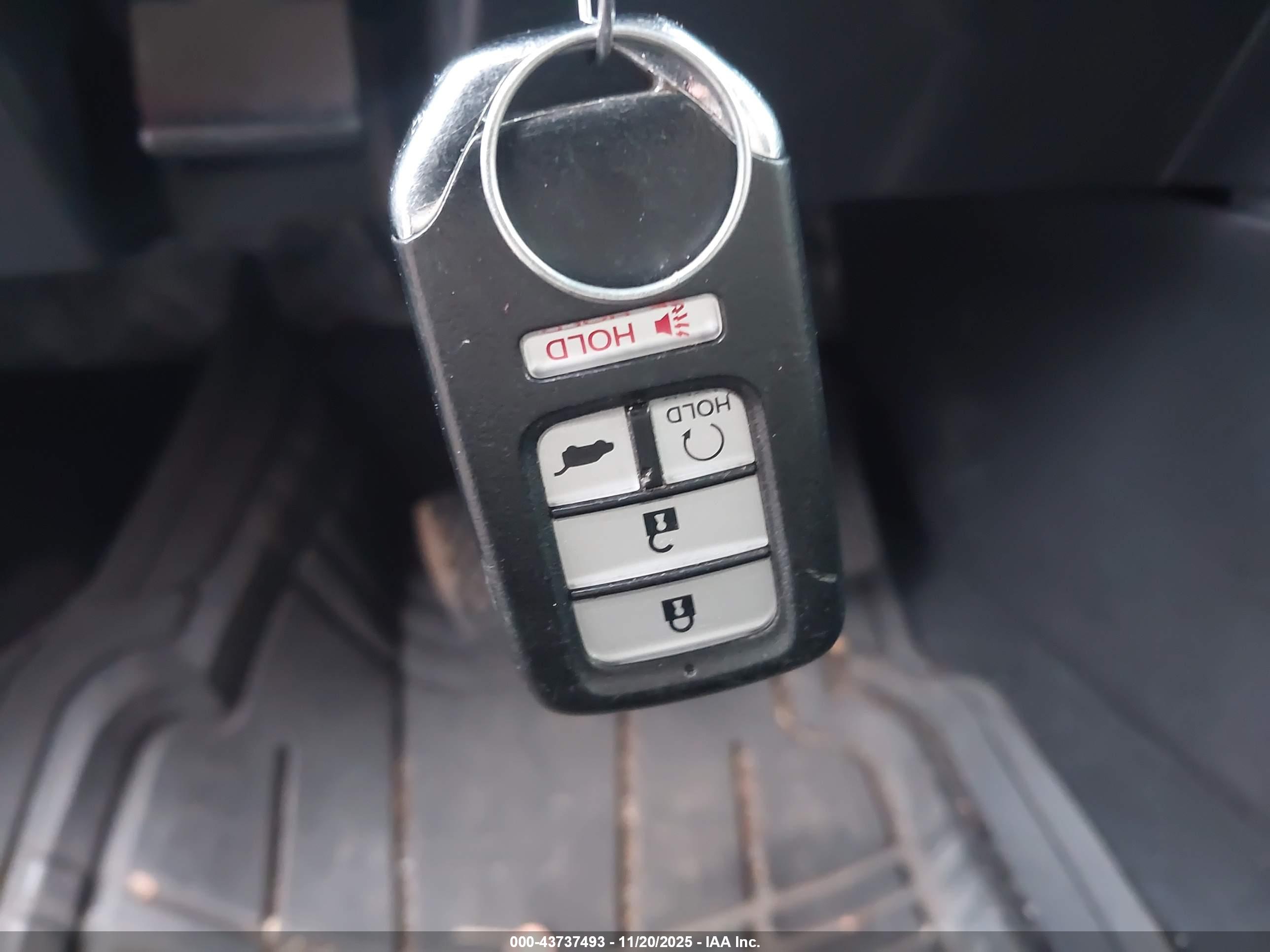 HONDA CR-V image 11
