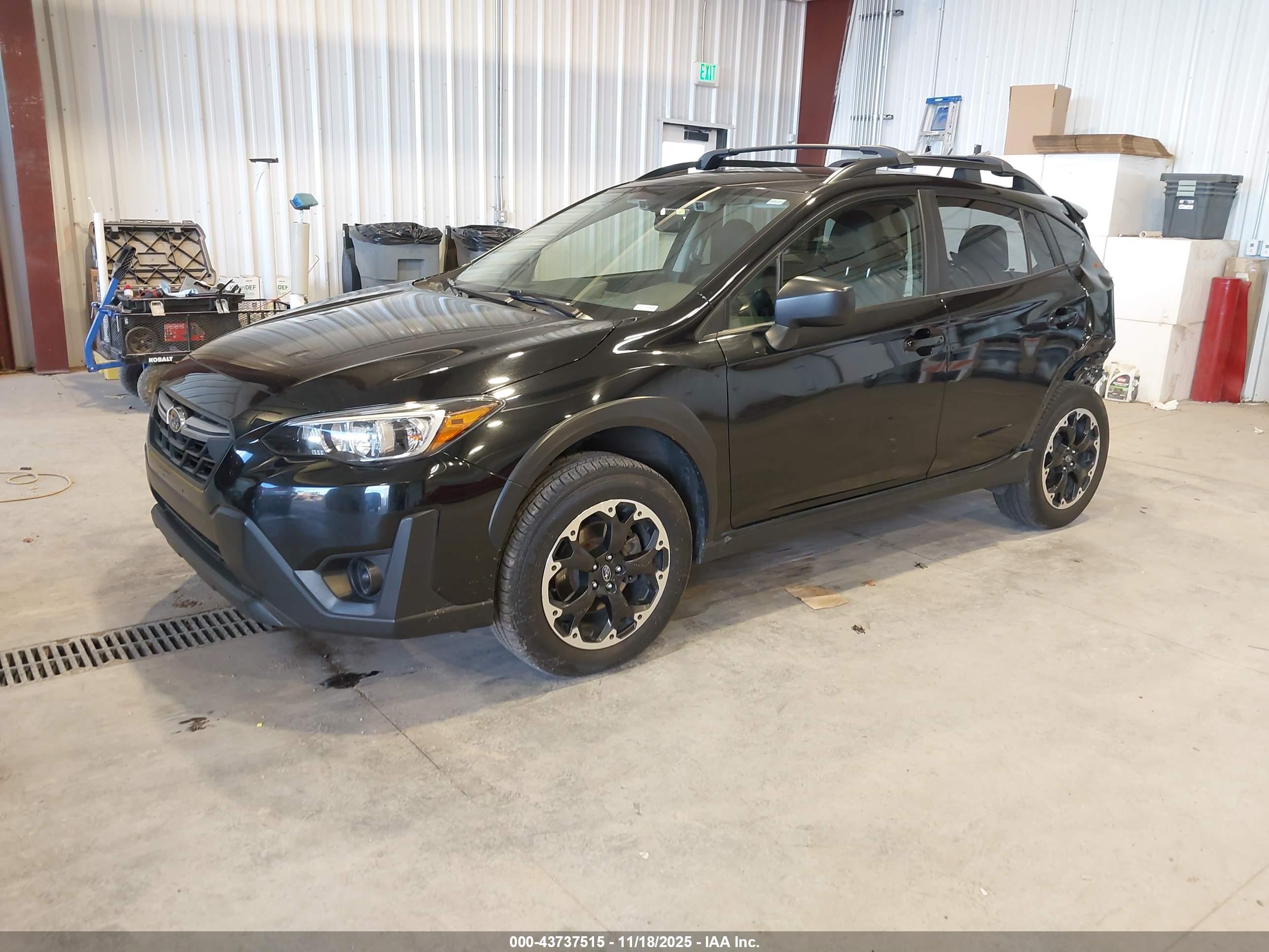 SUBARU CROSSTREK image 2